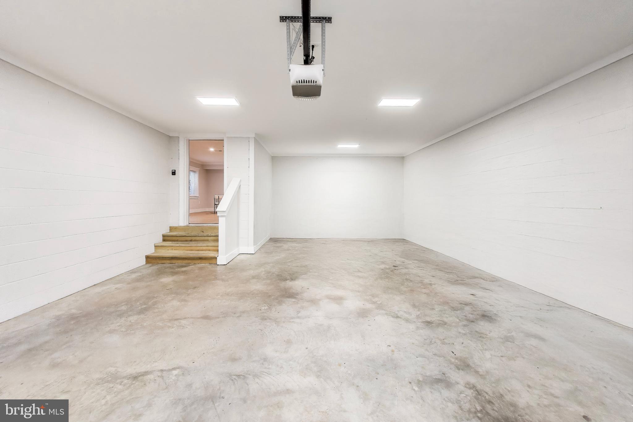 SUFFRAGE POINT - Residential