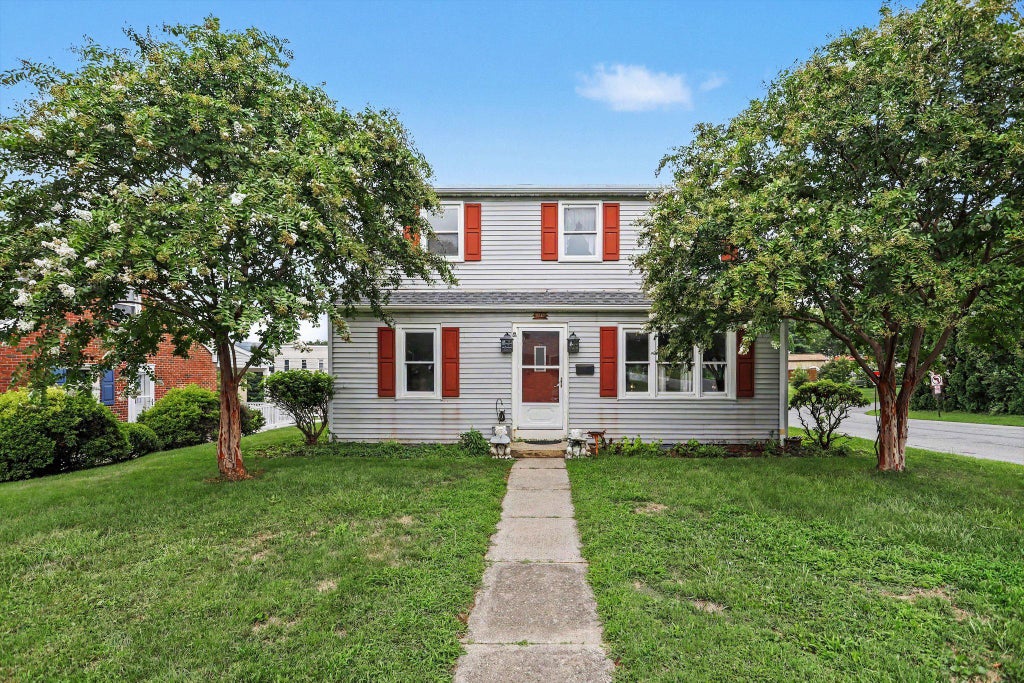 Photo of 1061 Grinnell Avenue, COLUMBIA, PA 17512 (MLS # PALA2093688)