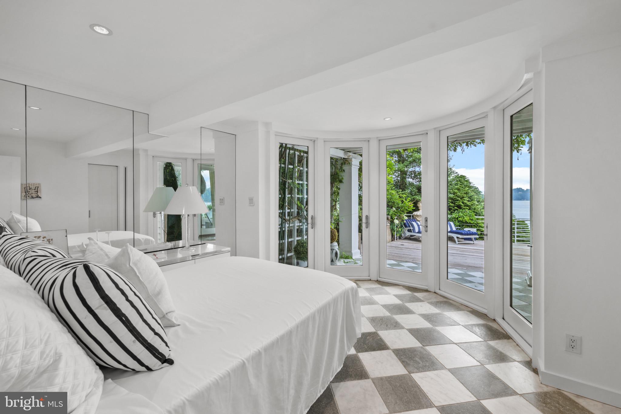 EPPING FOREST - Residential