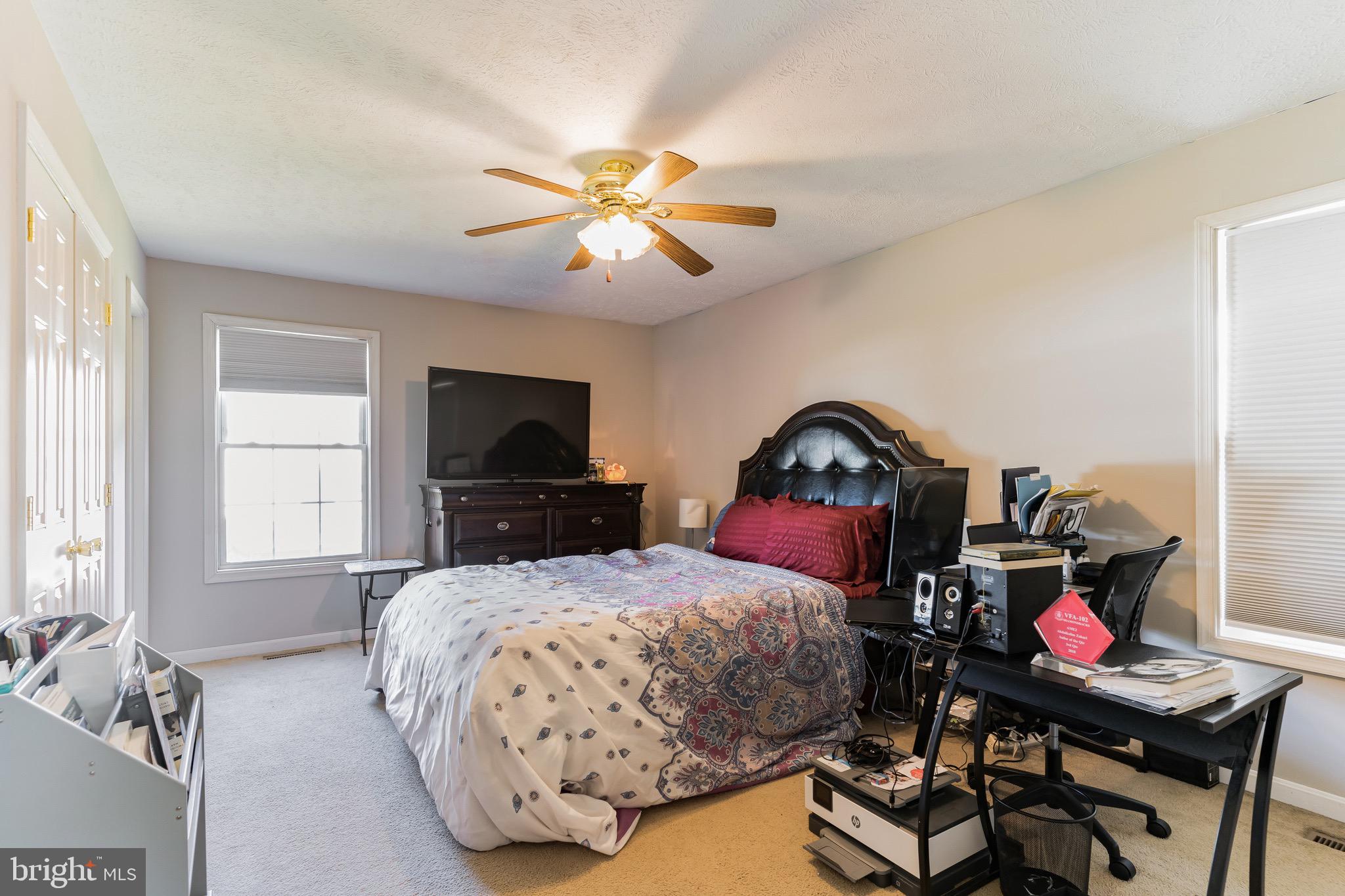 EMERALD HILLS ESTATES - Residential