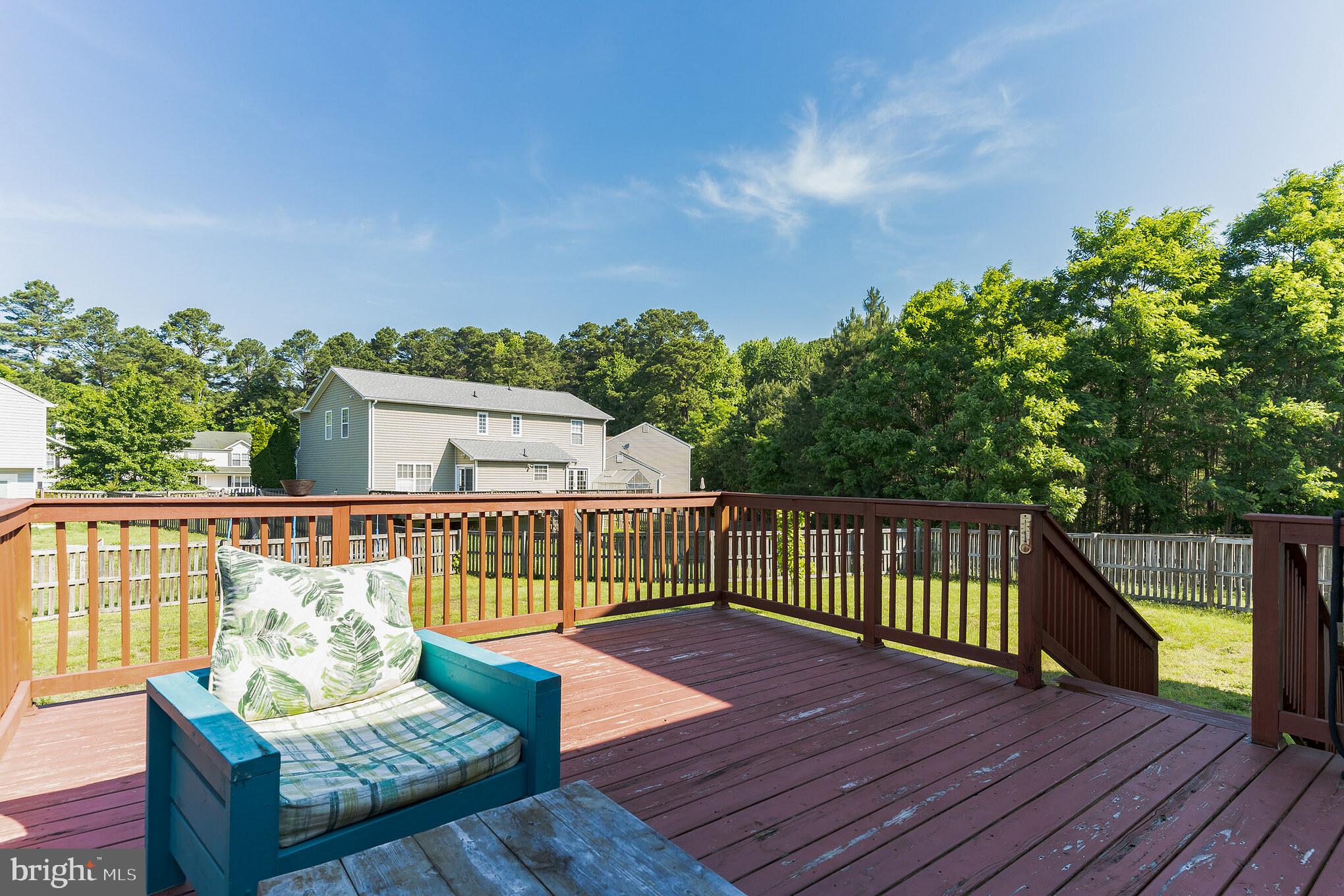 EMERALD HILLS ESTATES - Residential