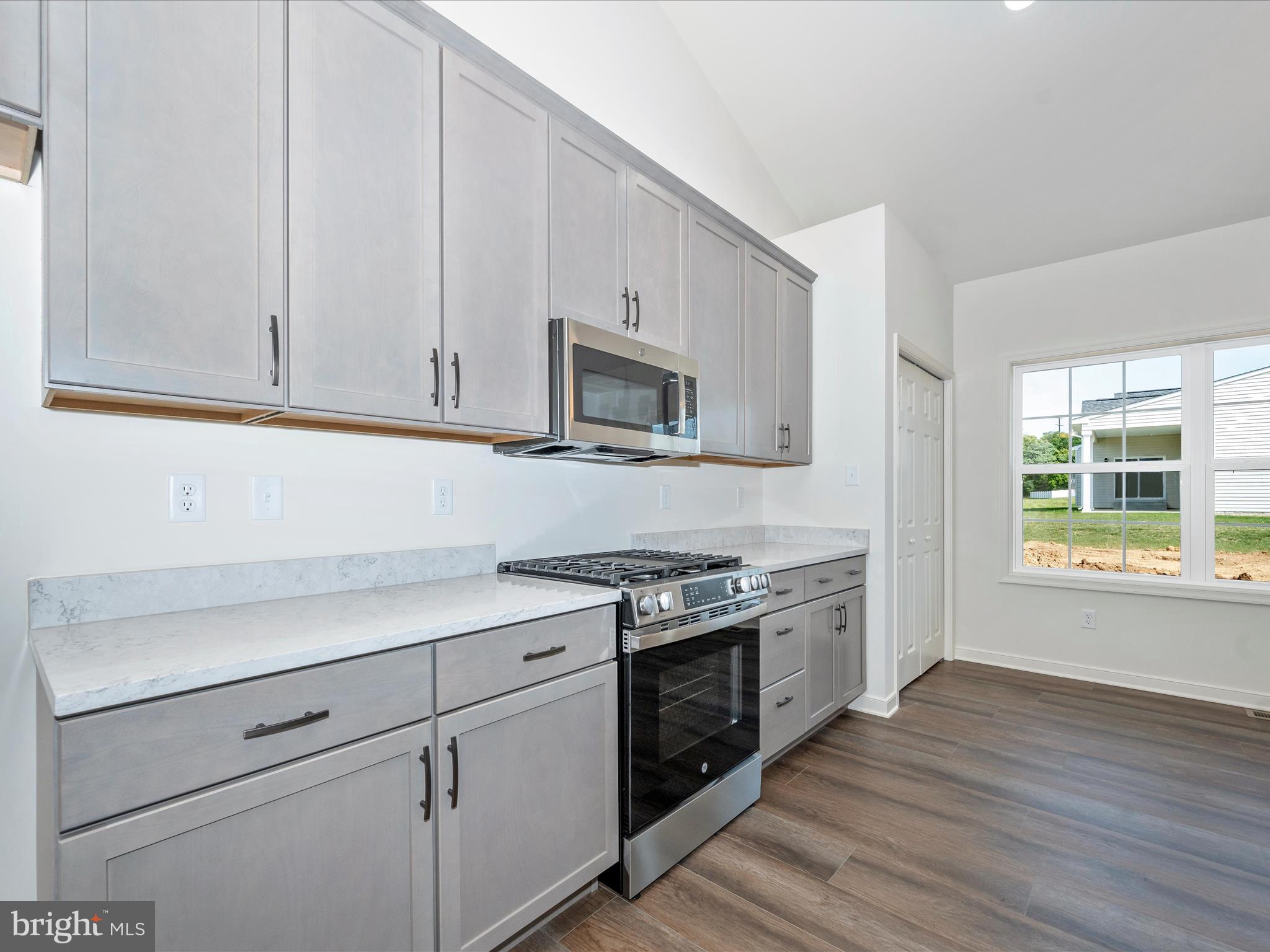 PARADISE HEIGHTS - Residential