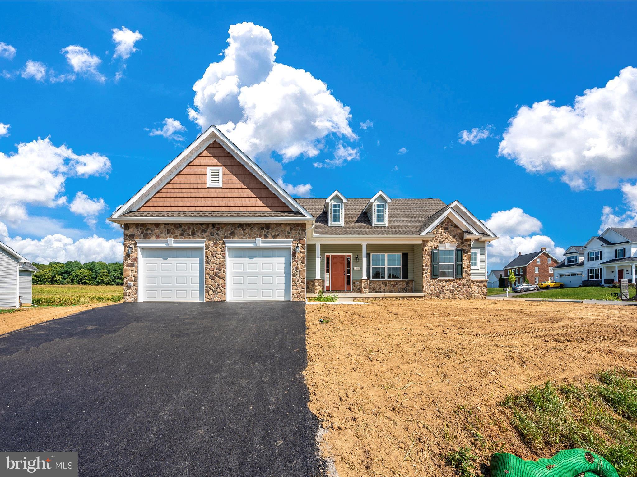 PARADISE HEIGHTS - Residential