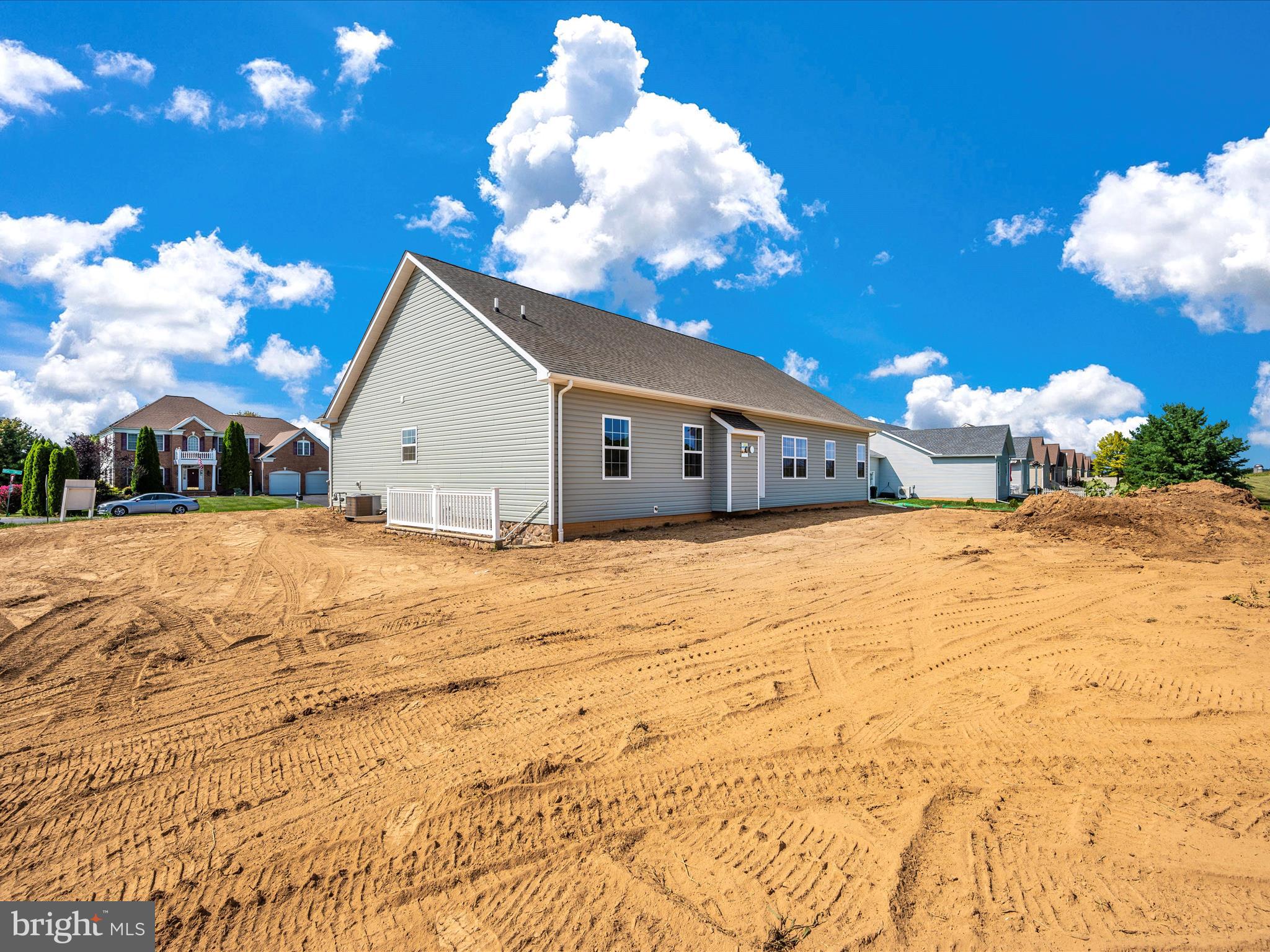 PARADISE HEIGHTS - Residential