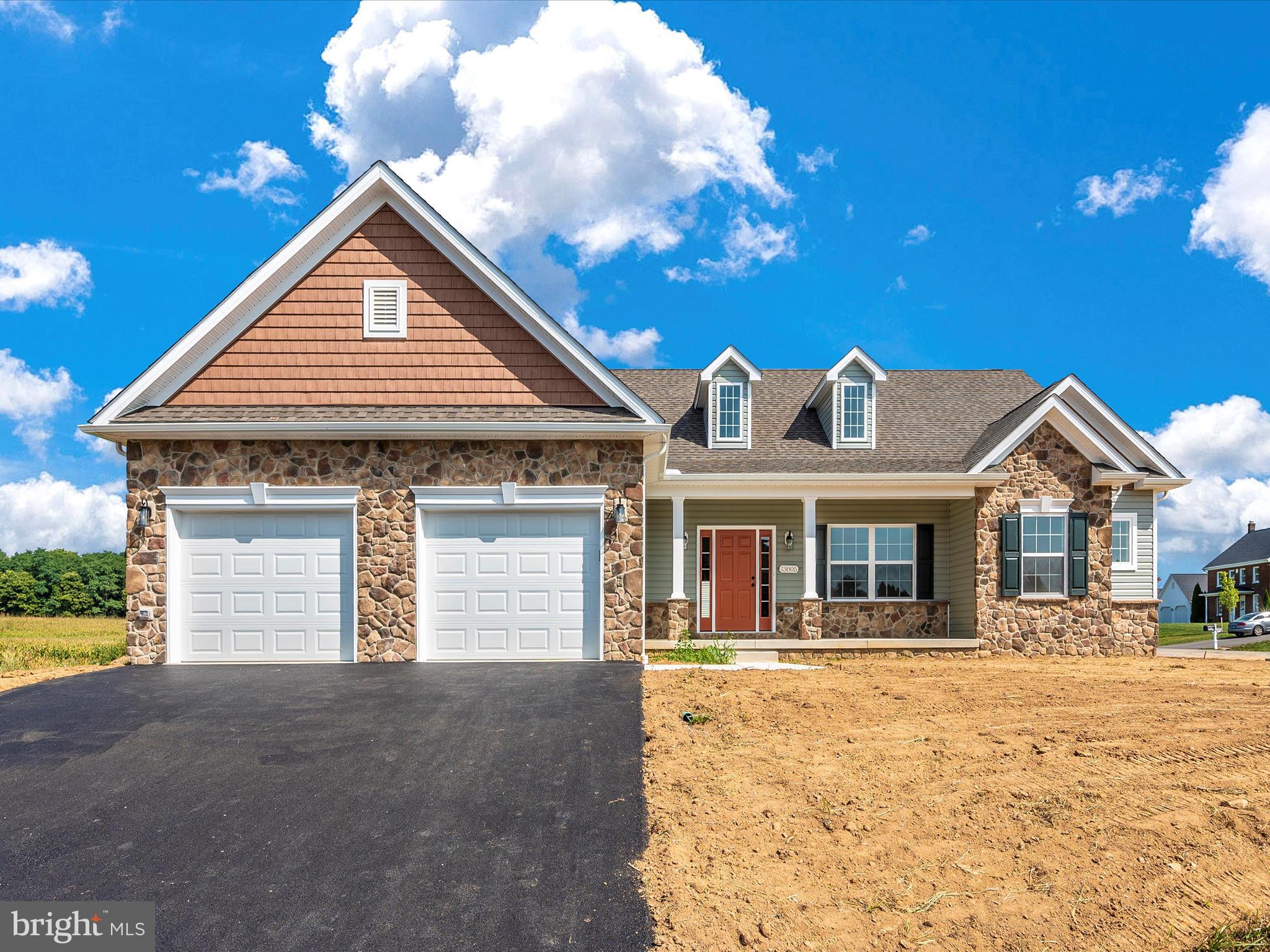 PARADISE HEIGHTS - Residential