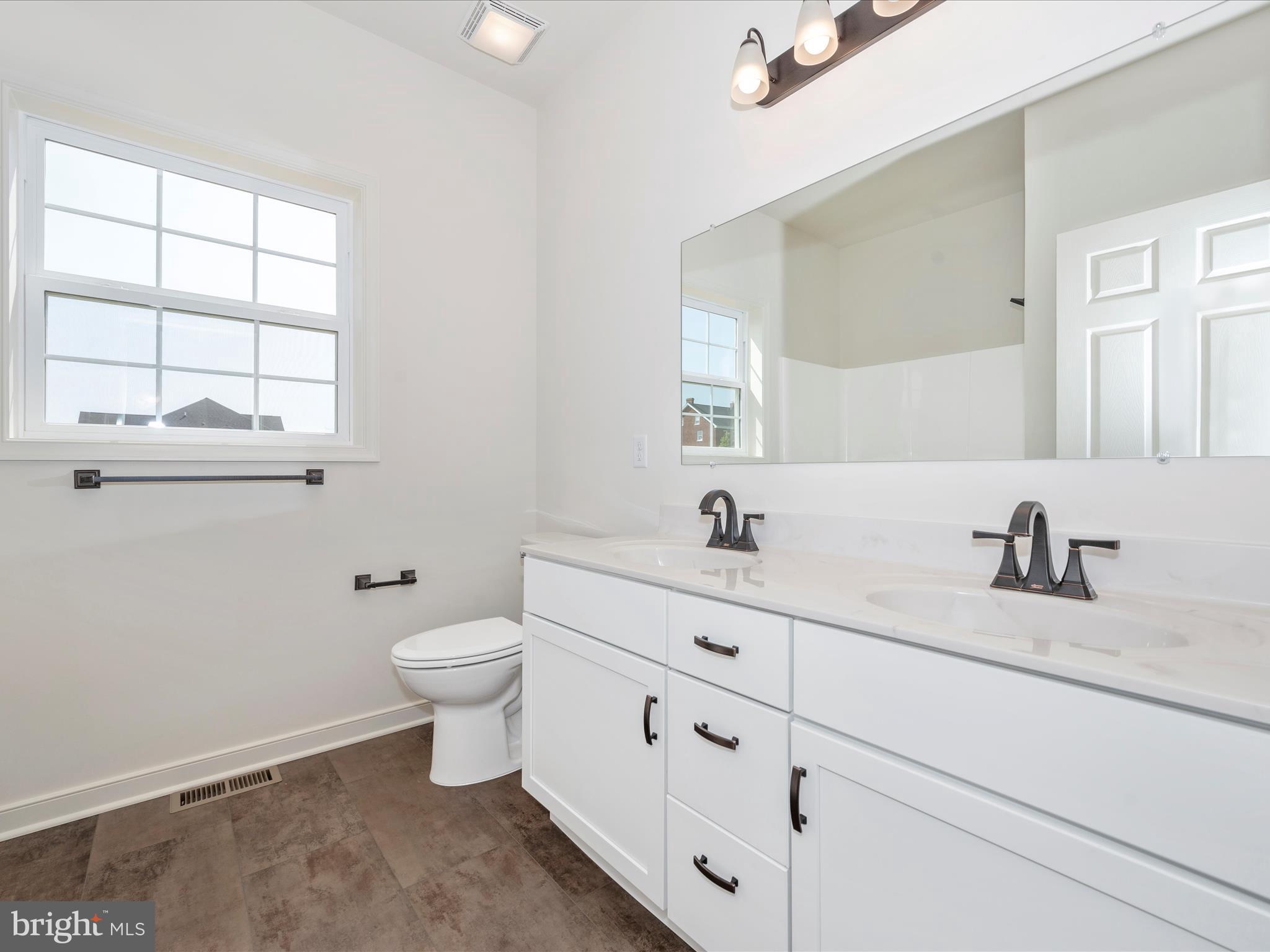 PARADISE HEIGHTS - Residential