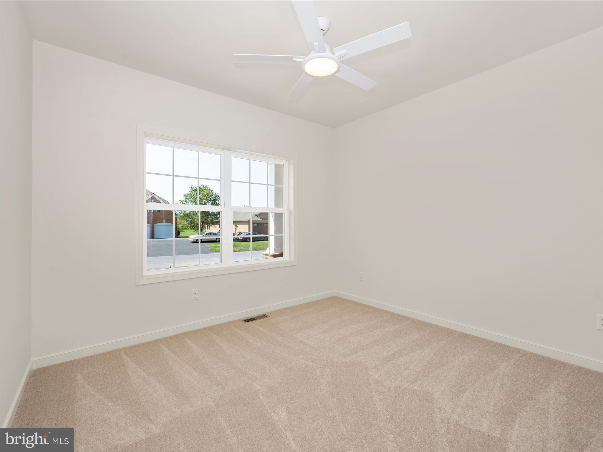 PARADISE HEIGHTS - Residential