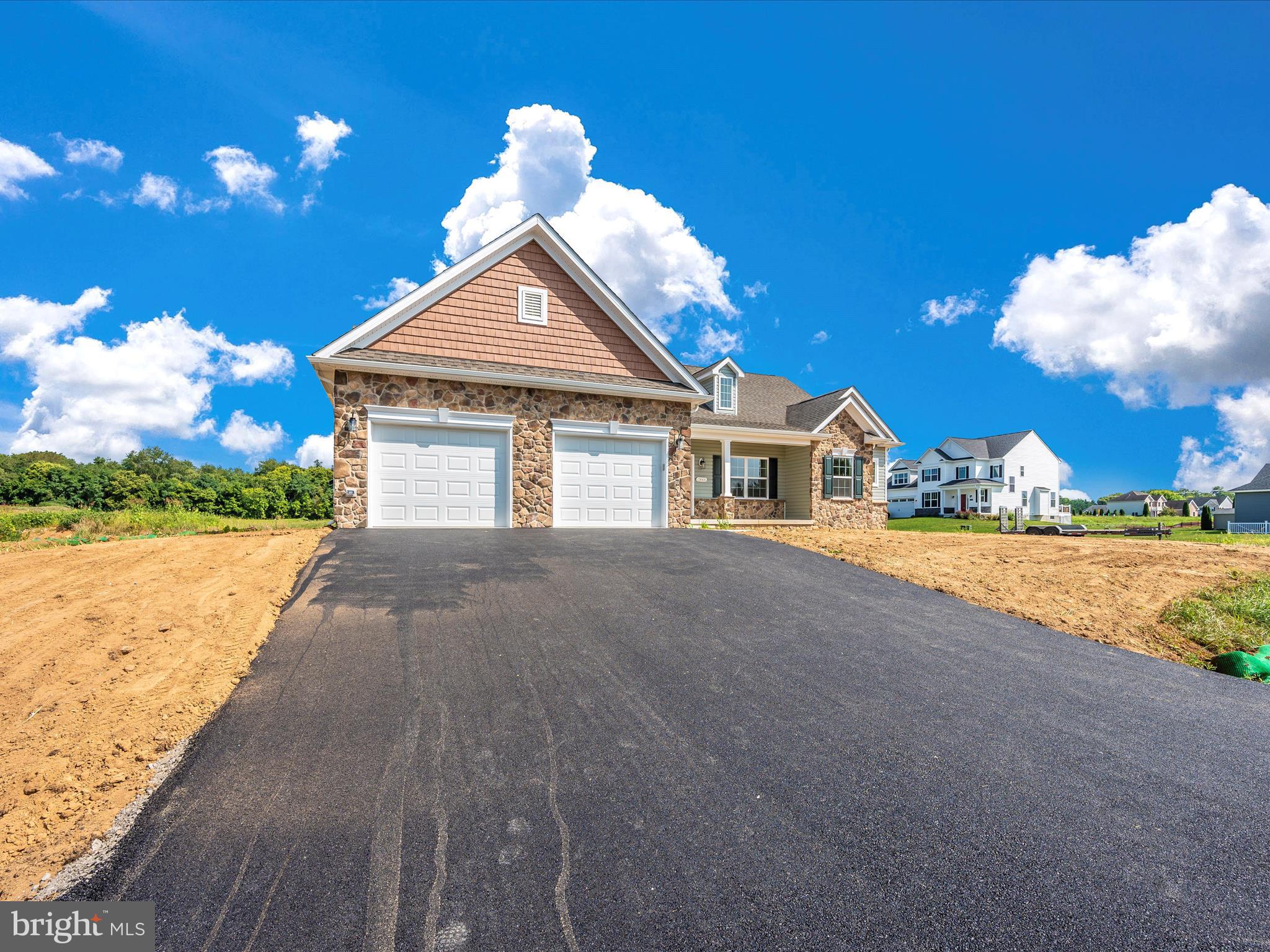 PARADISE HEIGHTS - Residential