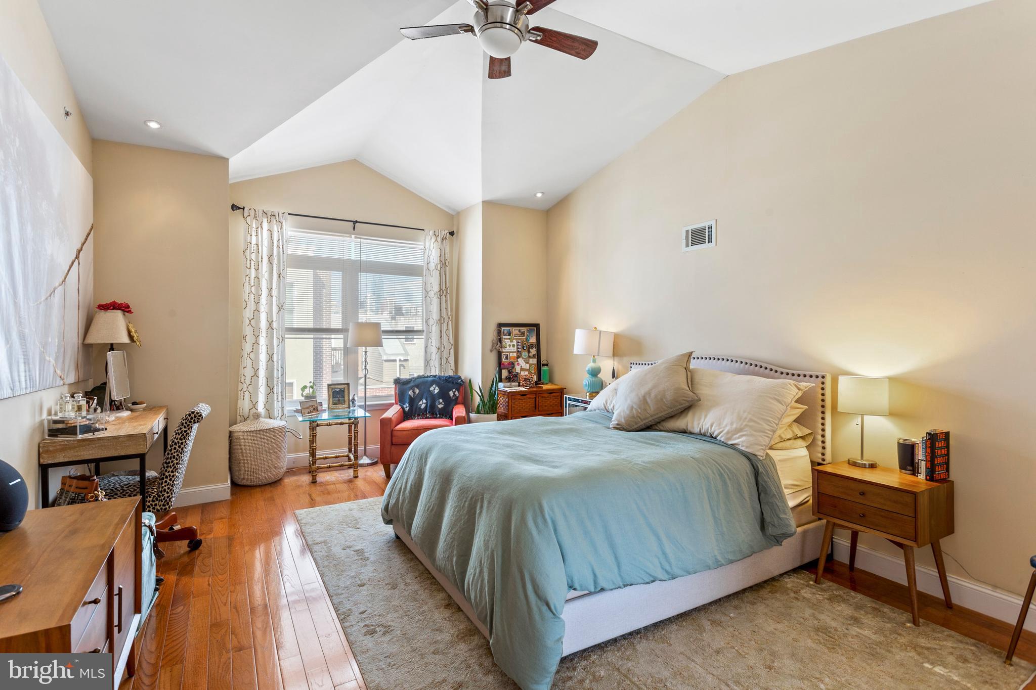 POINT BREEZE - Residential