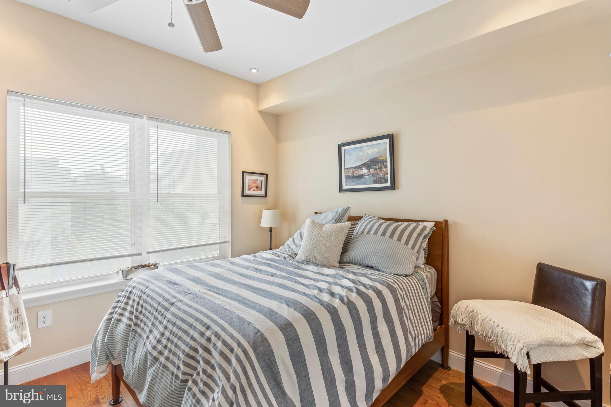 POINT BREEZE - Residential