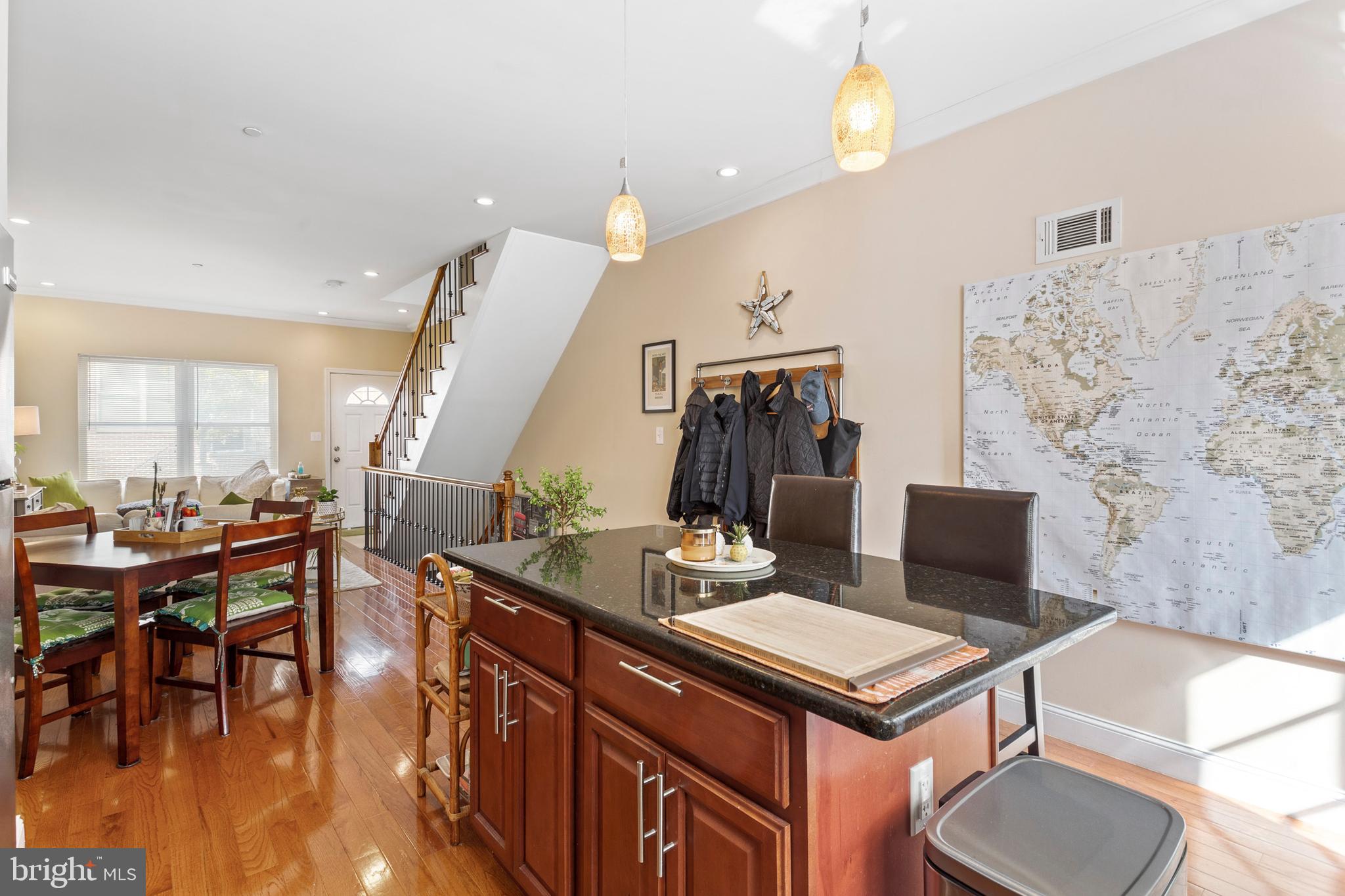 POINT BREEZE - Residential