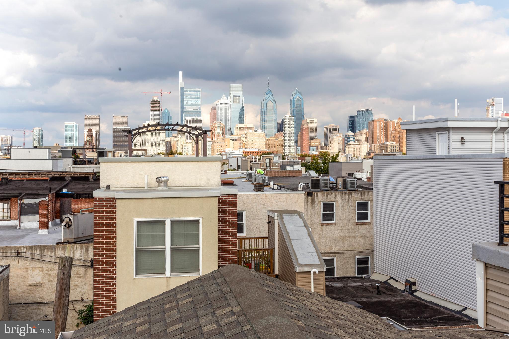 POINT BREEZE - Residential