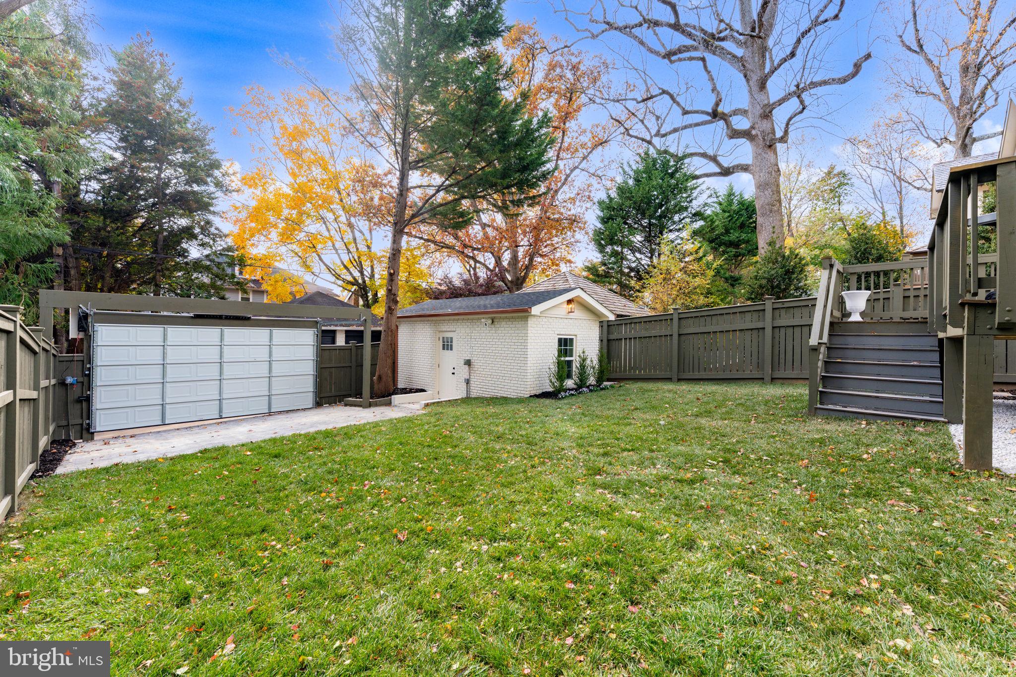 CHEVY CHASE - Residential