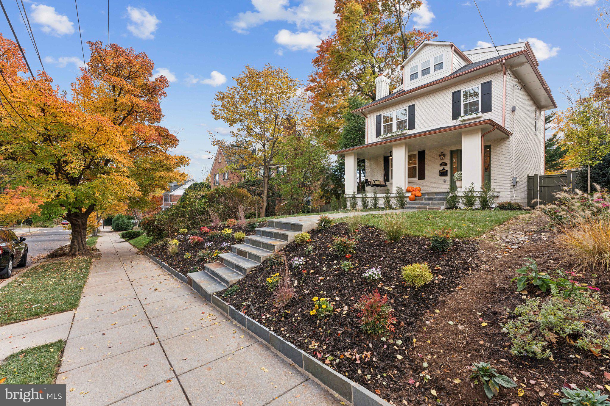 CHEVY CHASE - Residential