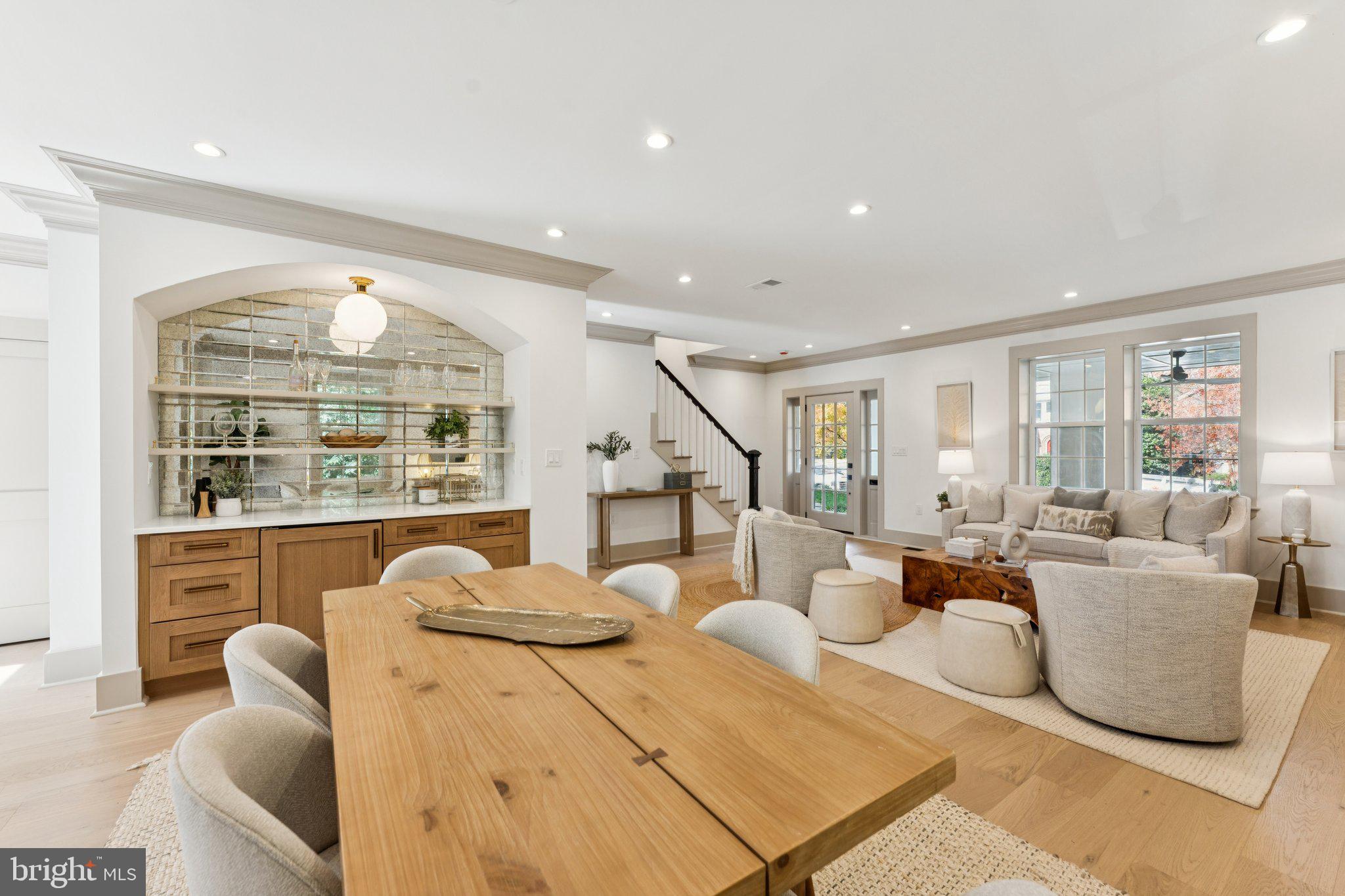 CHEVY CHASE - Residential