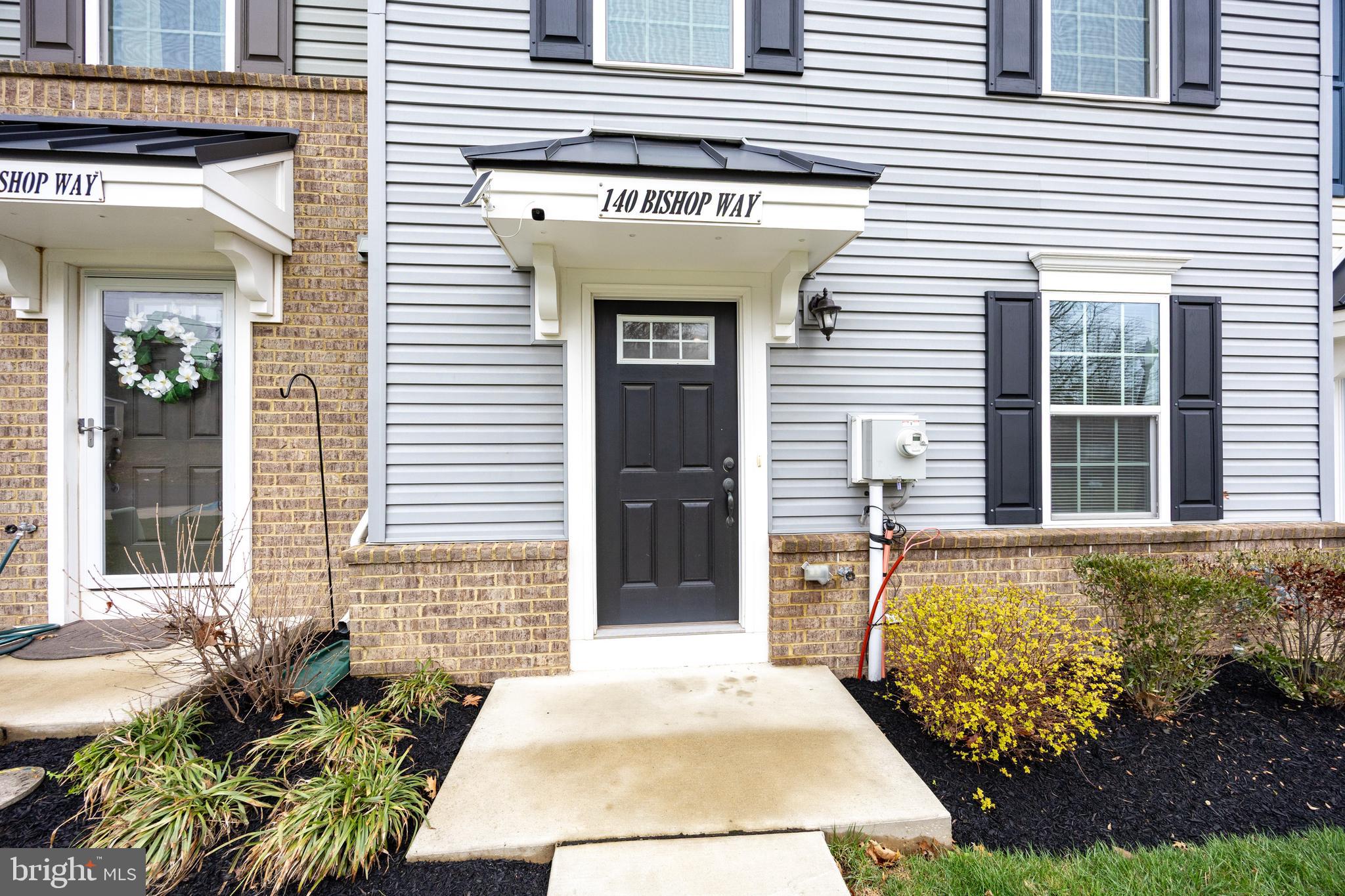 DUBLIN CROSSING - Residential