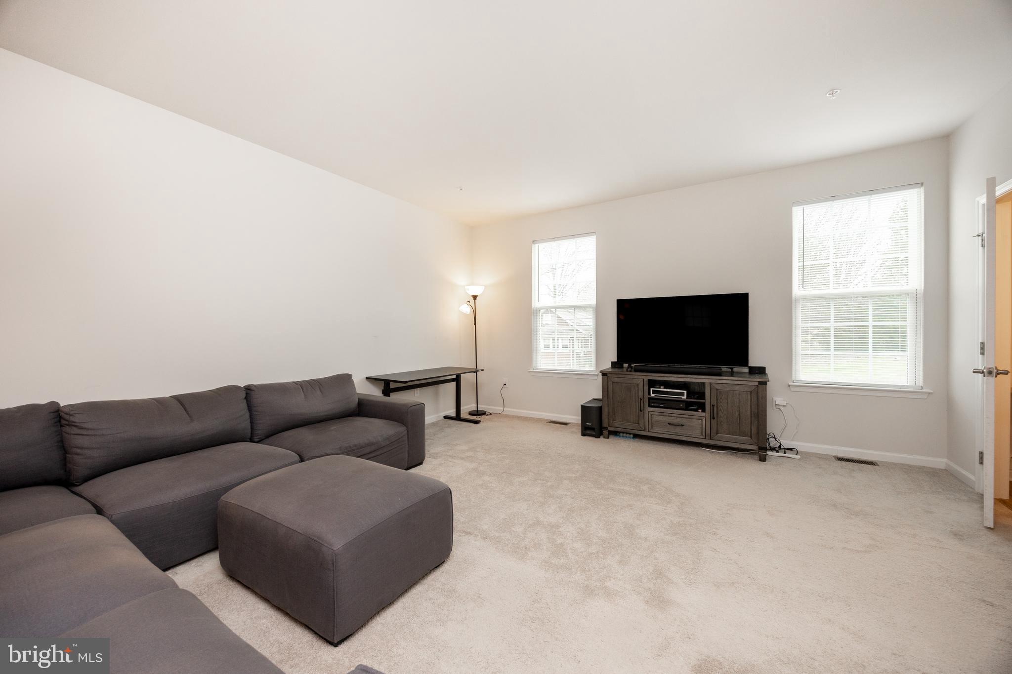 DUBLIN CROSSING - Residential