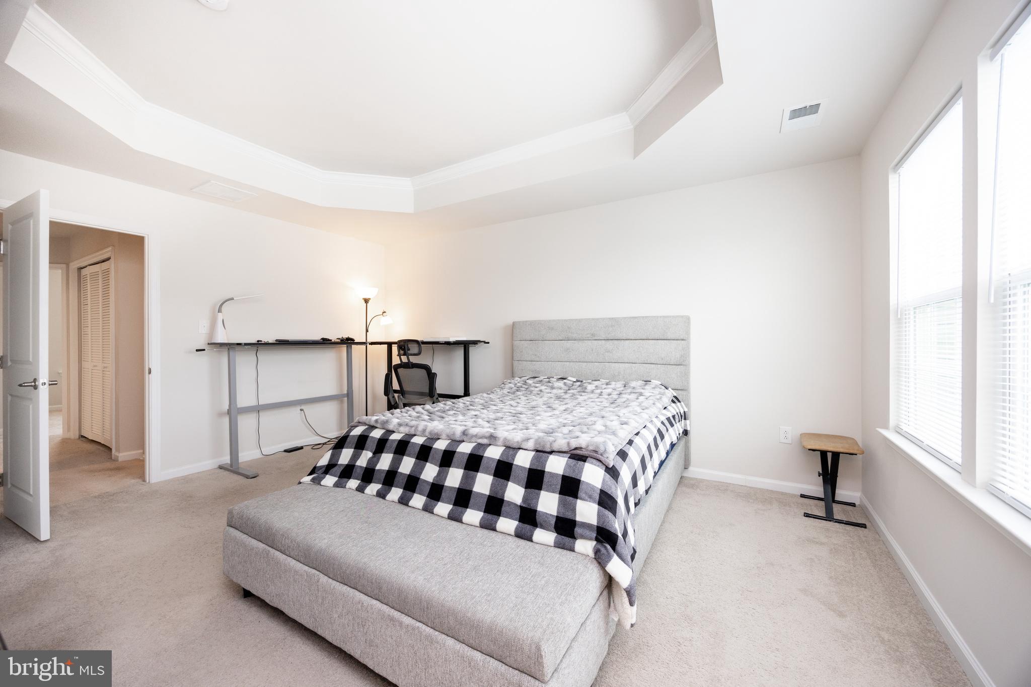 DUBLIN CROSSING - Residential