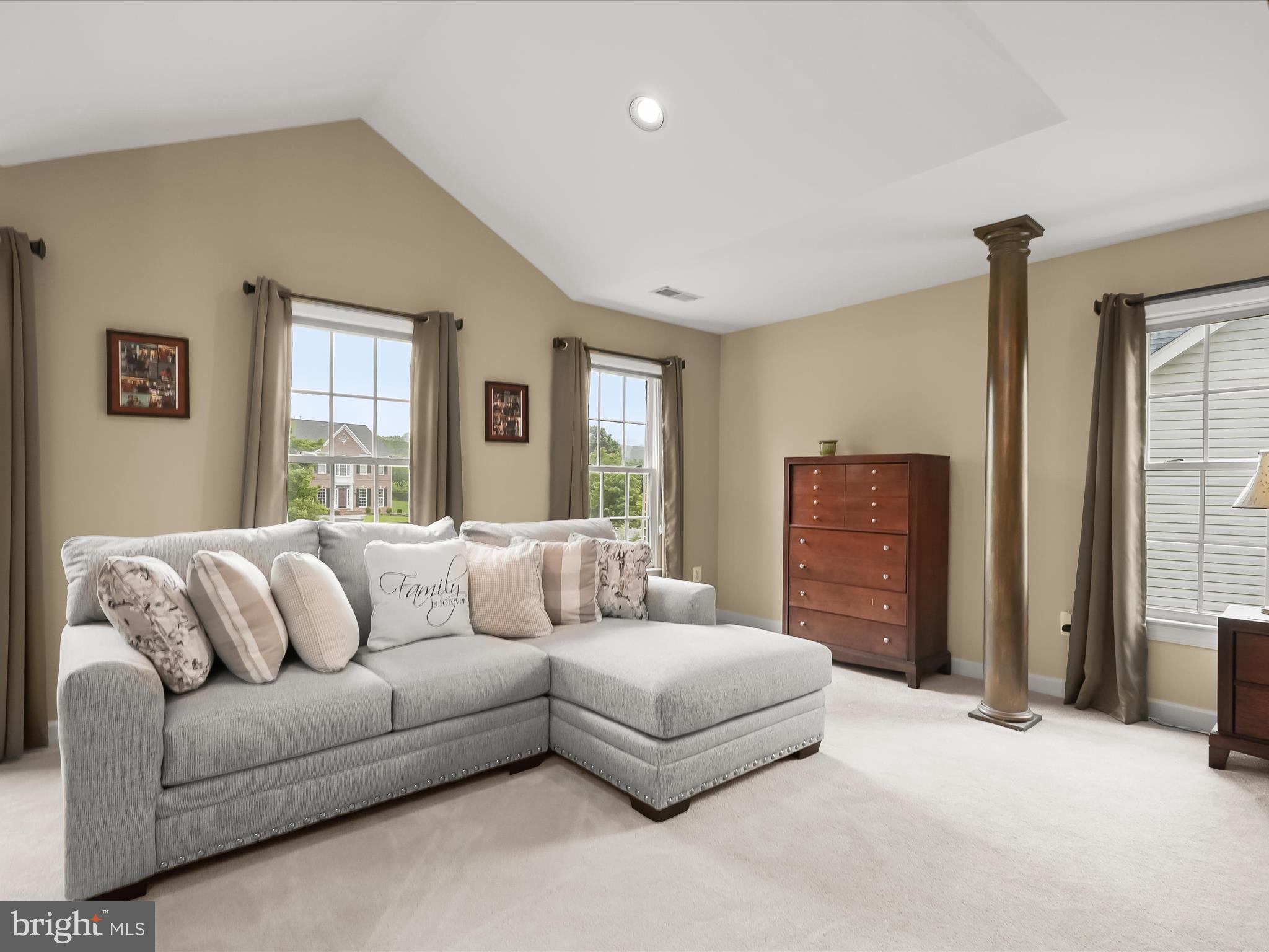 GROVEMONT - Residential