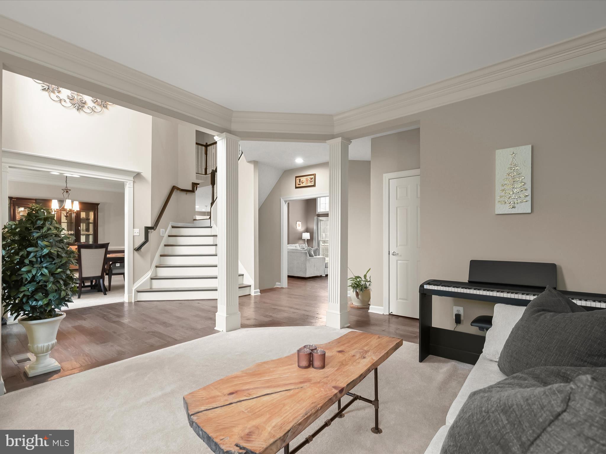 GROVEMONT - Residential