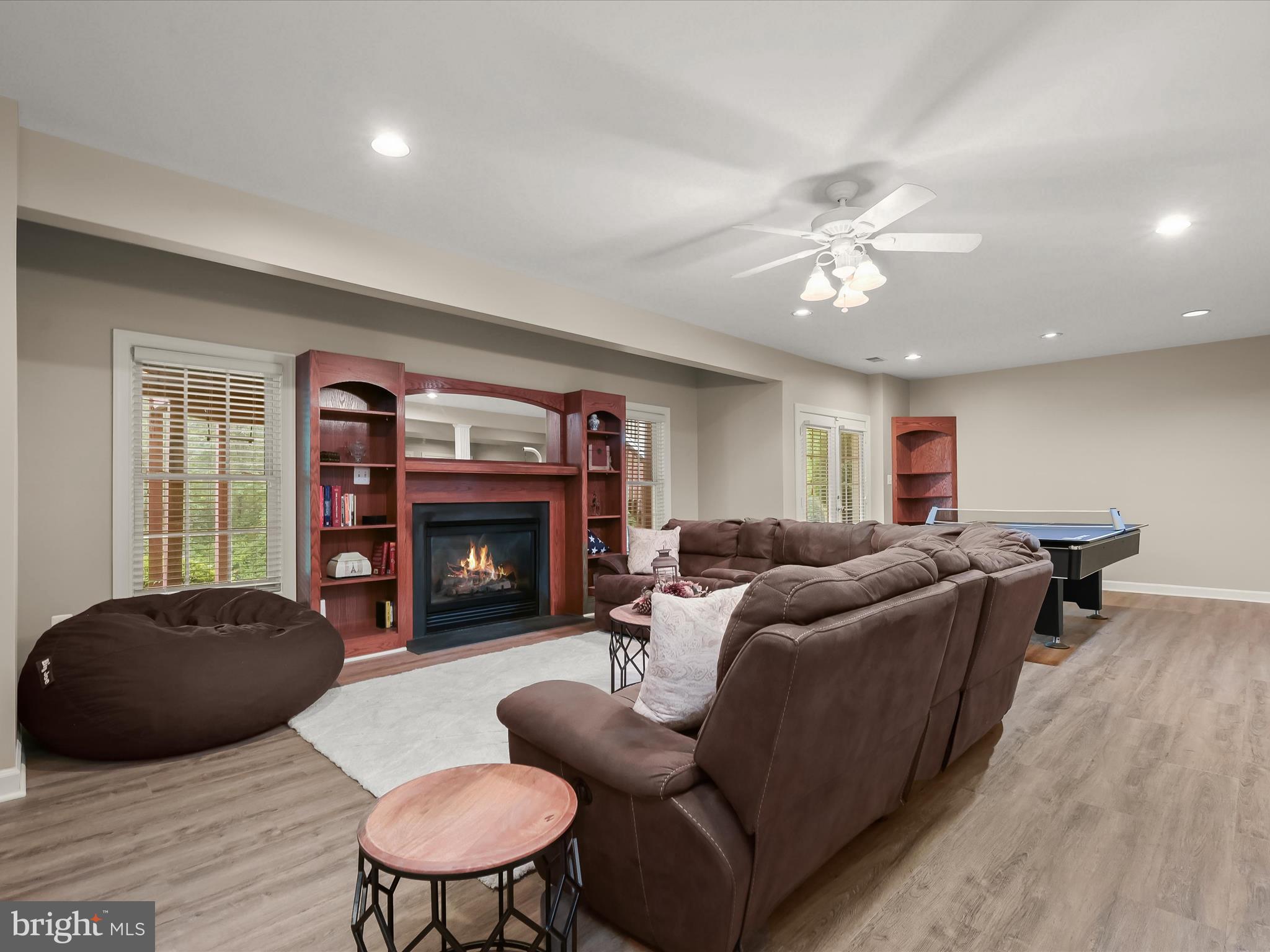 GROVEMONT - Residential