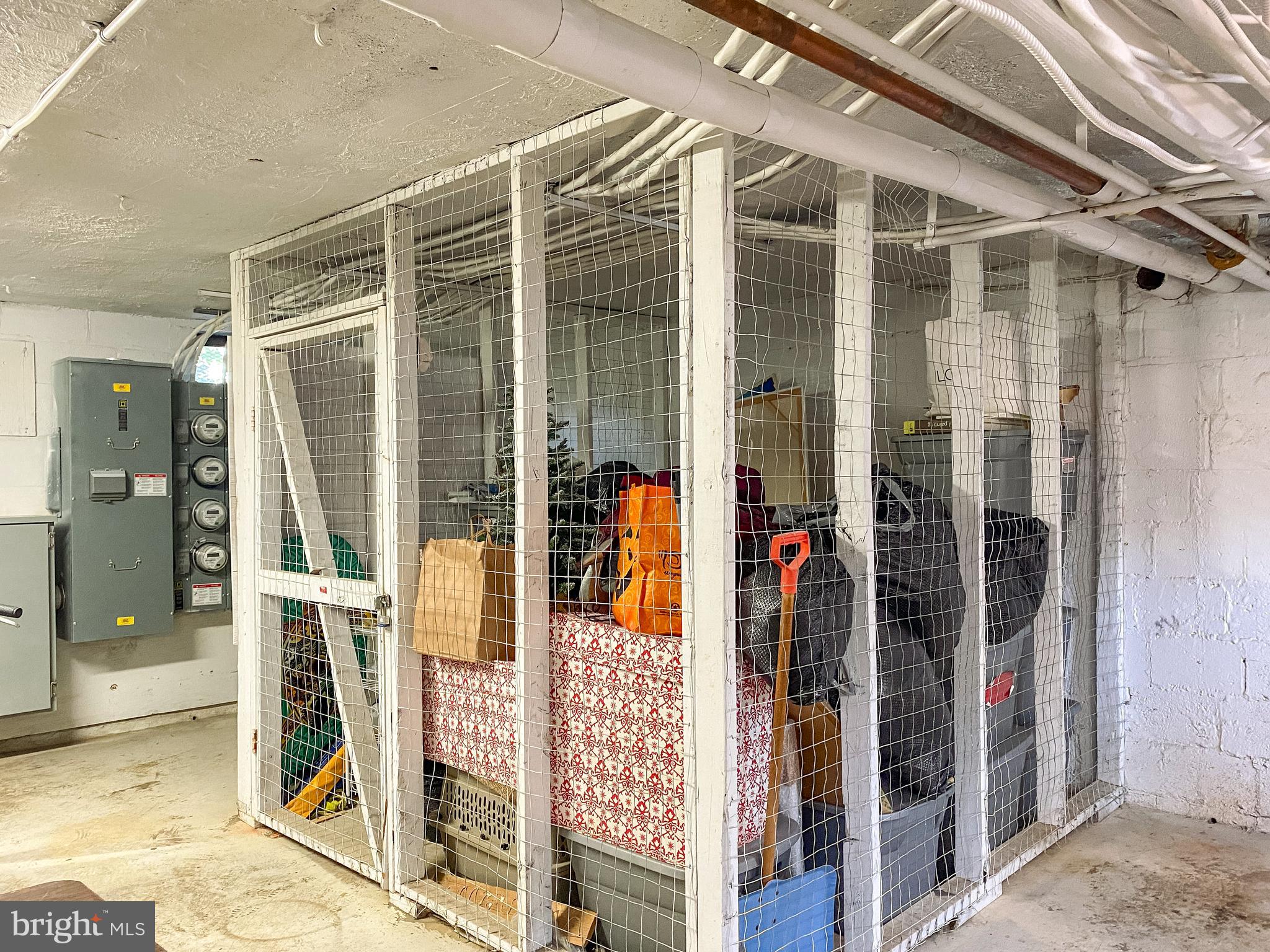 BELLE VIEW CONDOMINIUMS - Residential