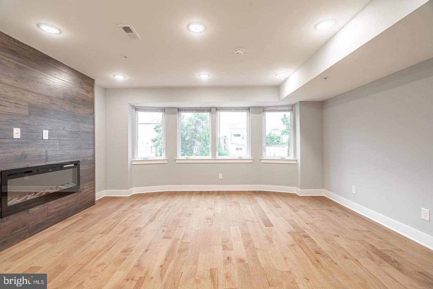 BREWERYTOWN - Residential Lease