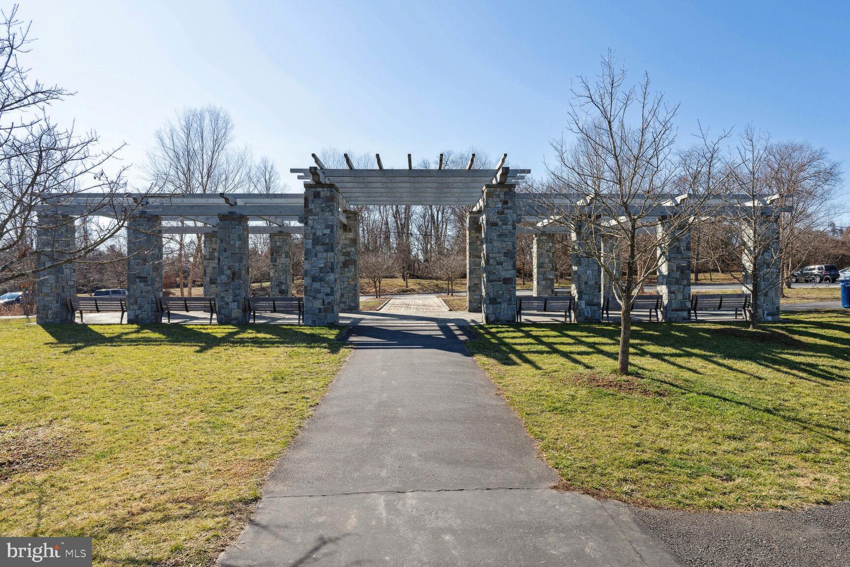 MT. PROSPECT - Residential