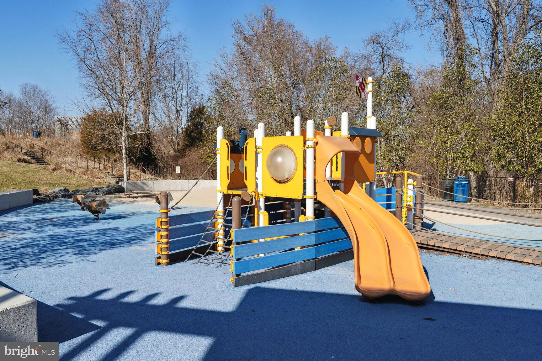 MT. PROSPECT - Residential