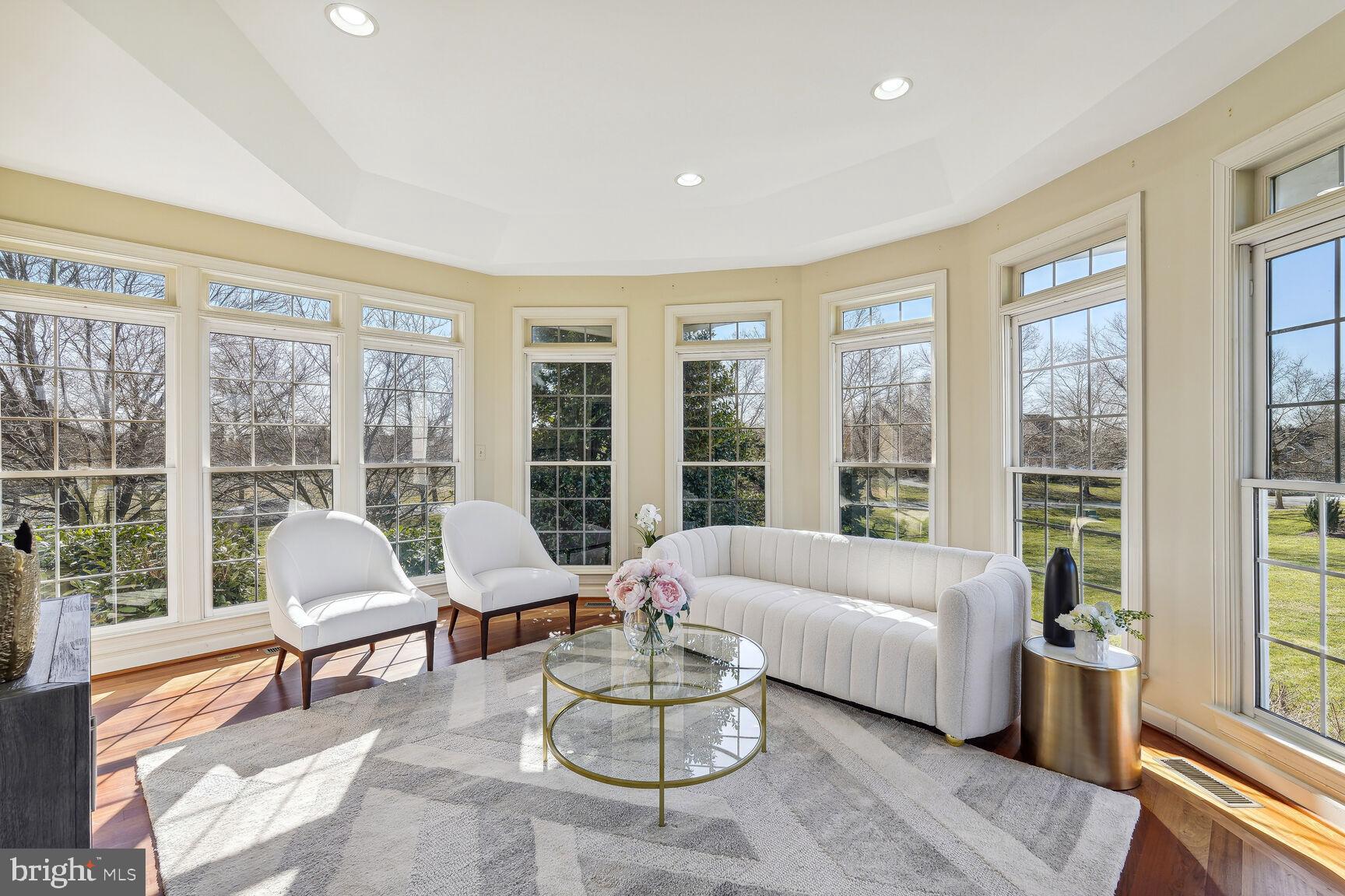 MT. PROSPECT - Residential