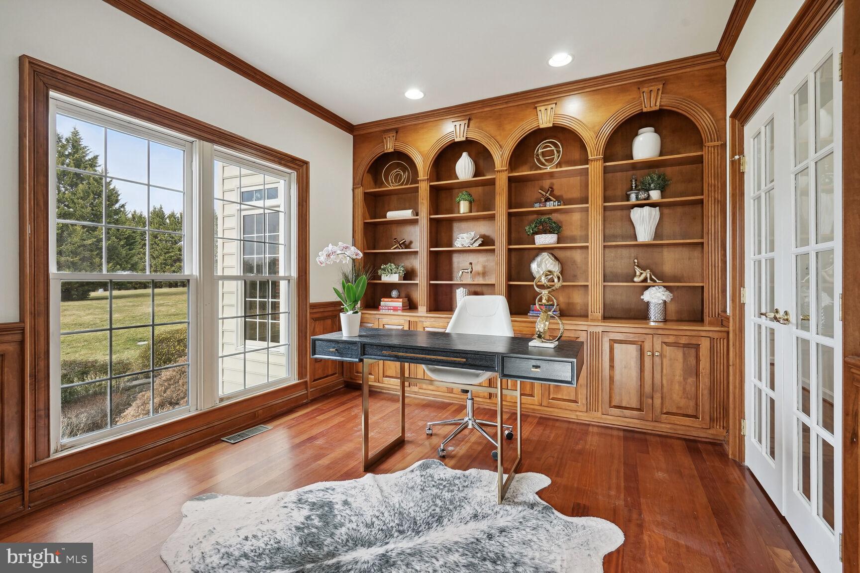 MT. PROSPECT - Residential