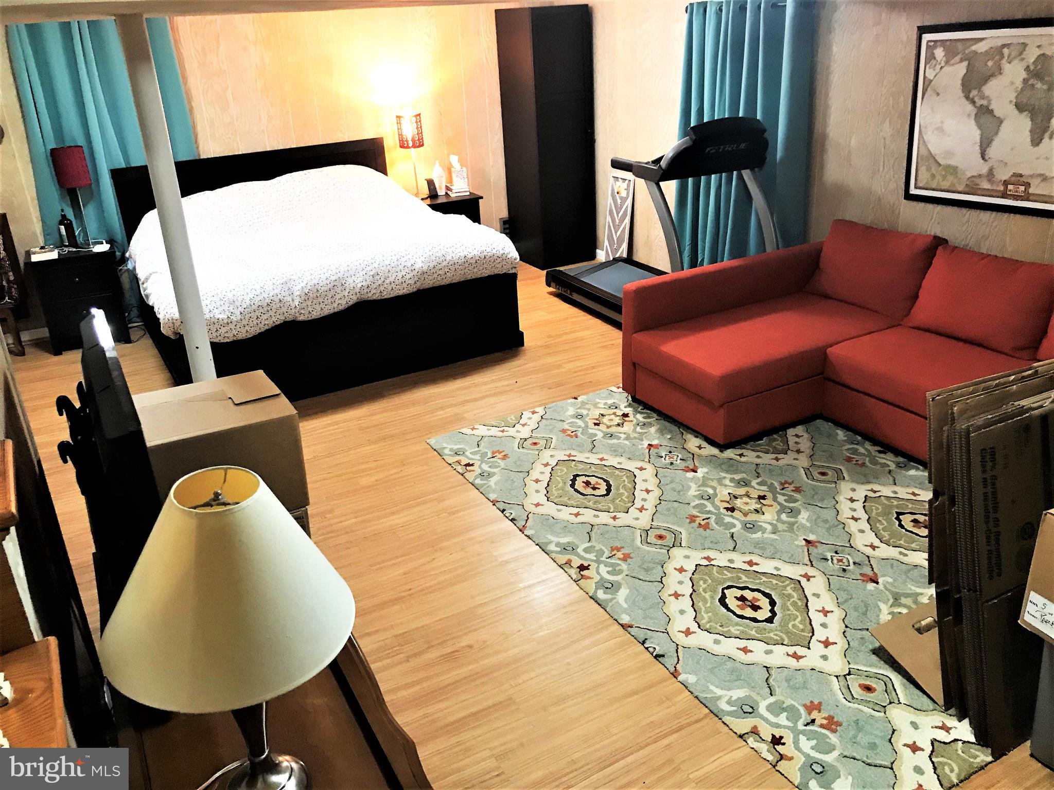 BERKSHIRE OAKWOOD - Residential Lease