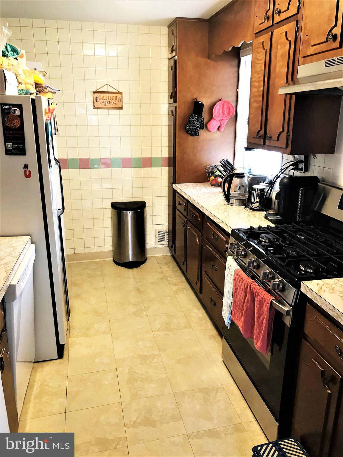 BERKSHIRE OAKWOOD - Residential Lease