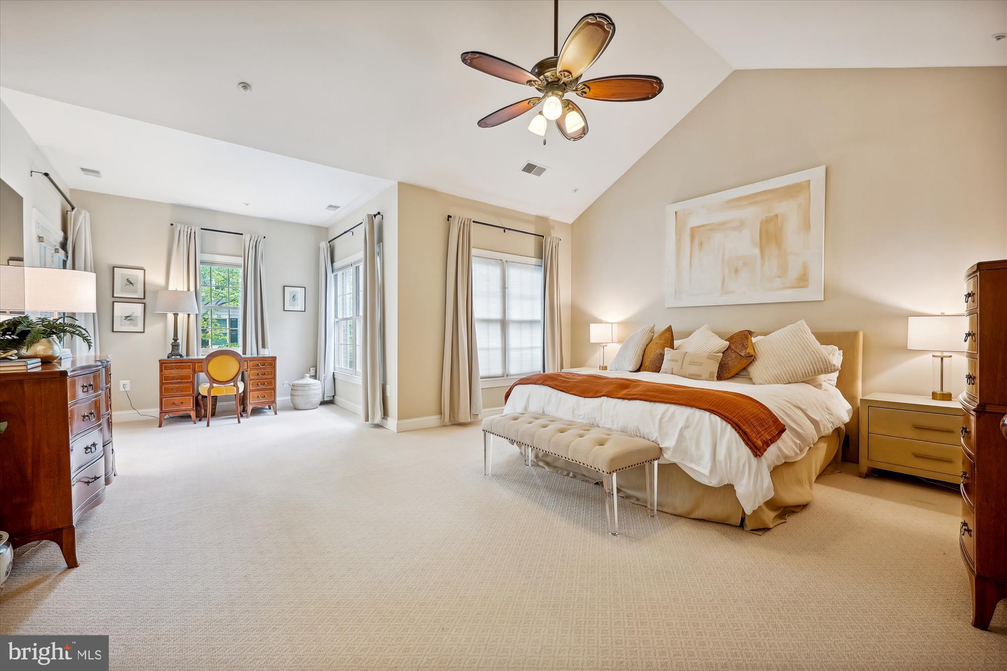 KENTLANDS - Residential