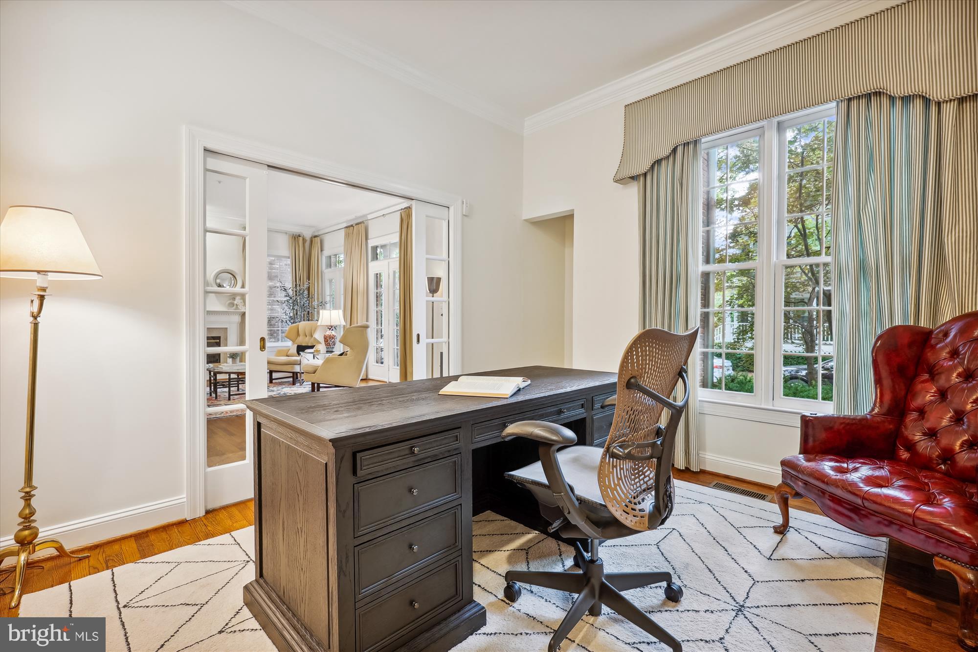 KENTLANDS - Residential