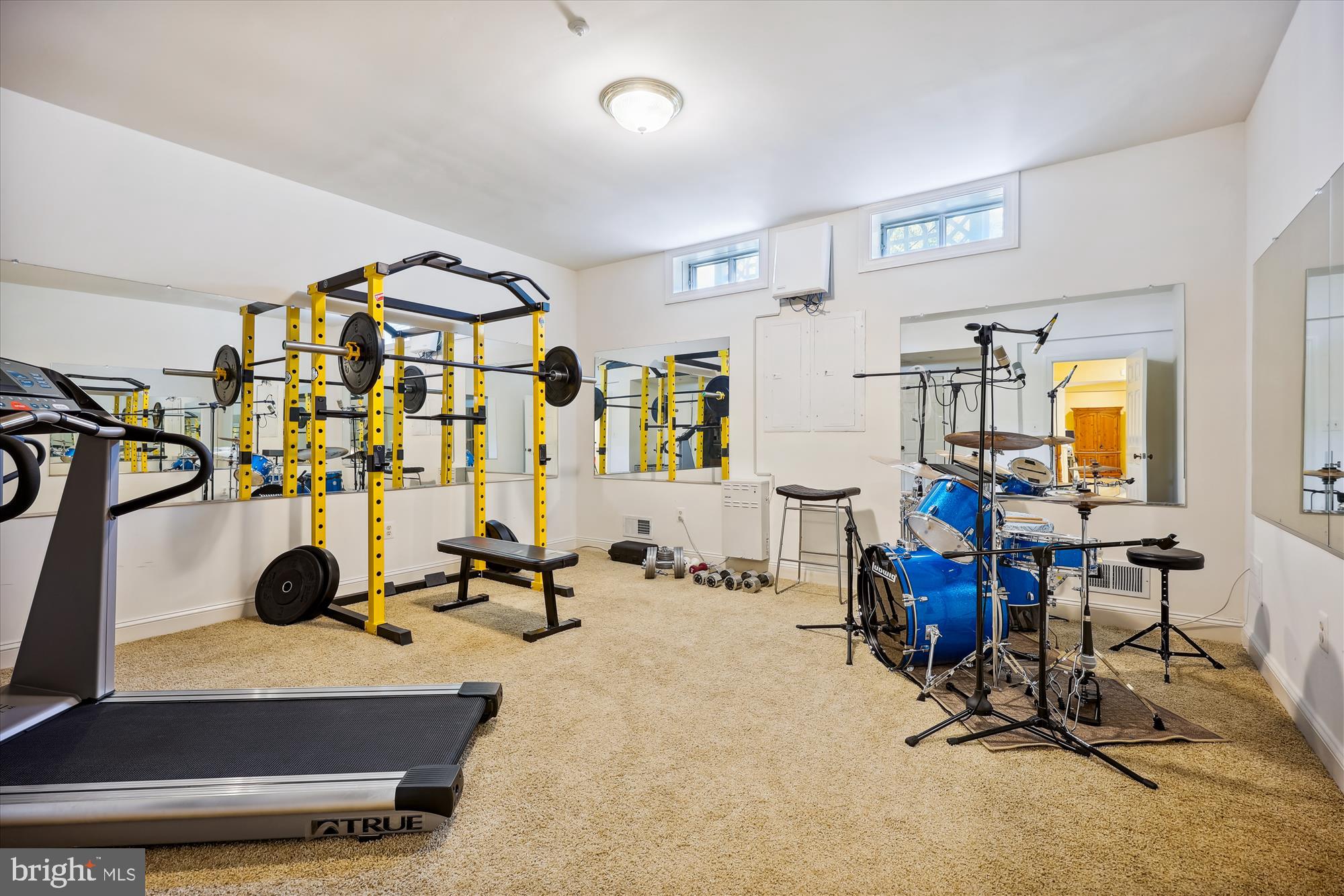 KENTLANDS - Residential