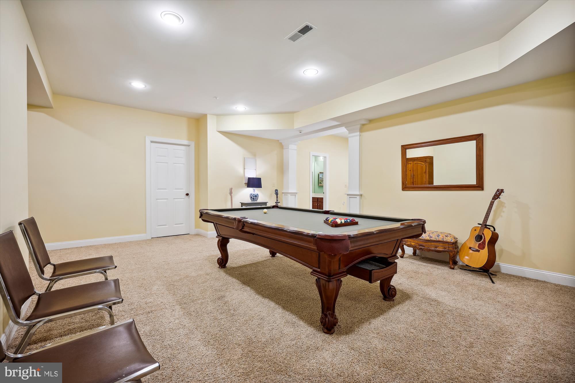 KENTLANDS - Residential