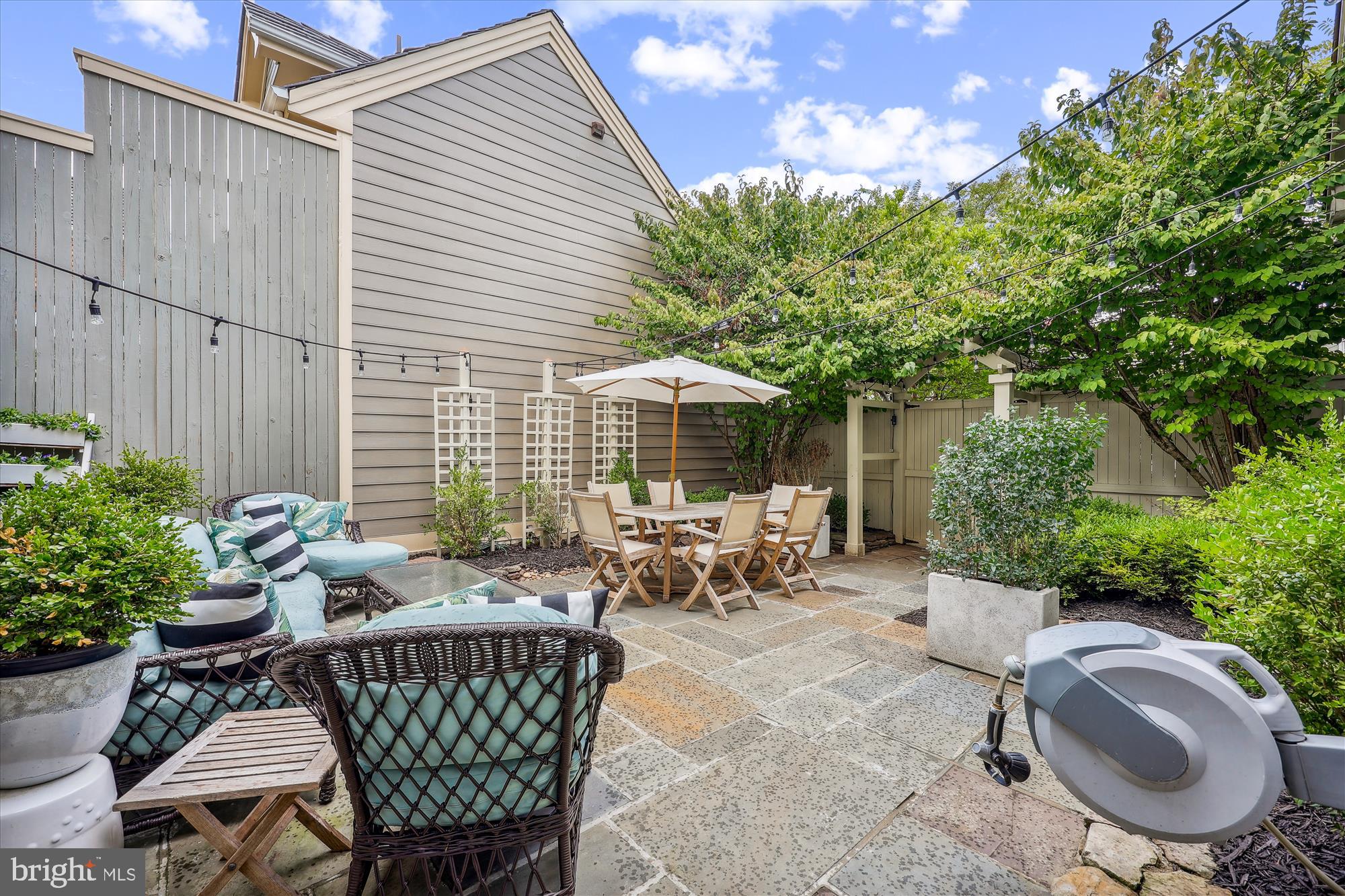 KENTLANDS - Residential