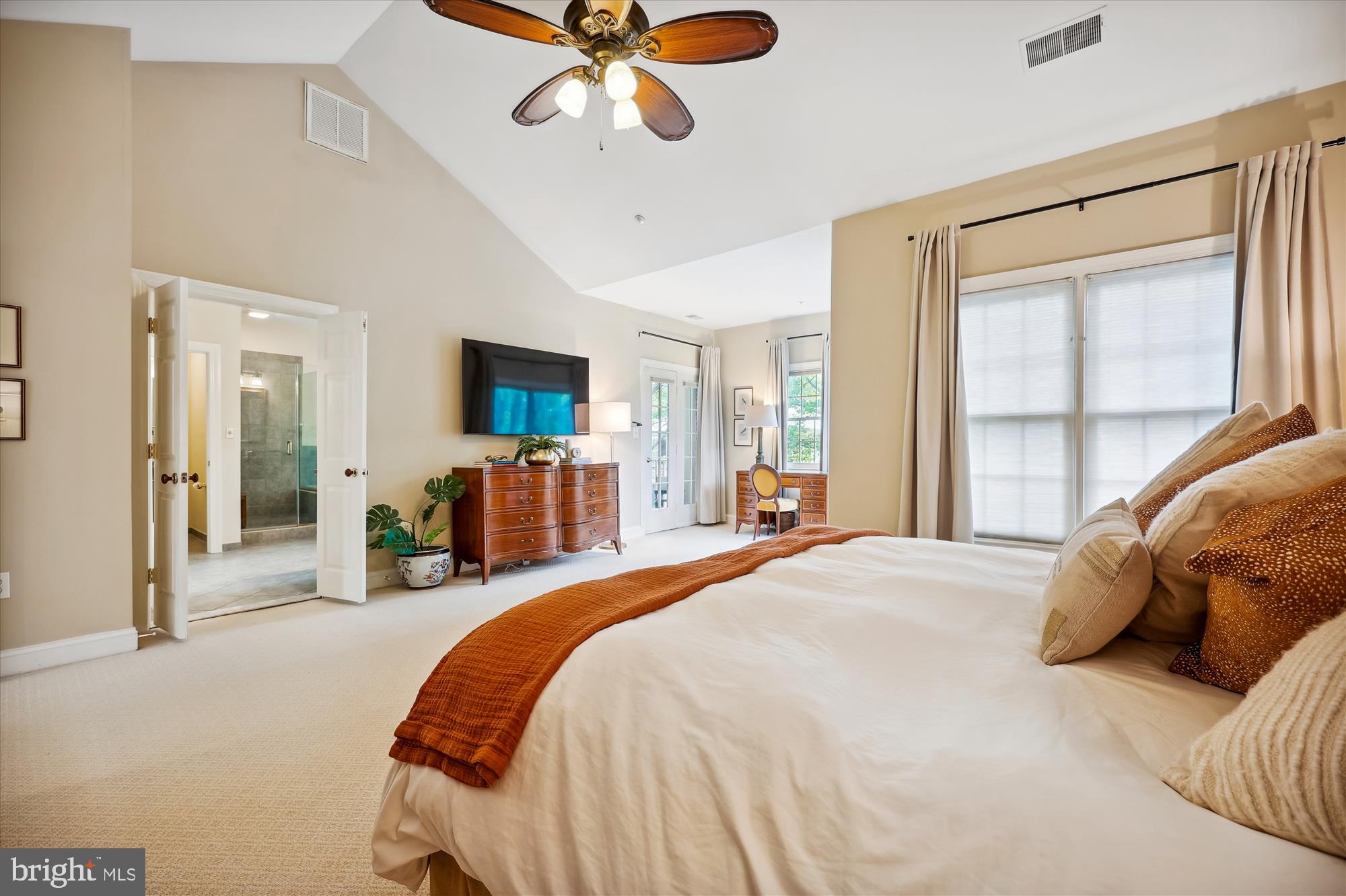 KENTLANDS - Residential