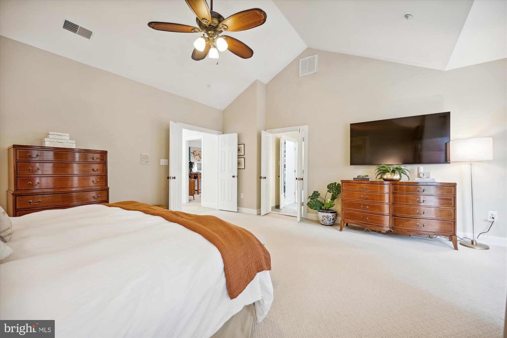 KENTLANDS - Residential