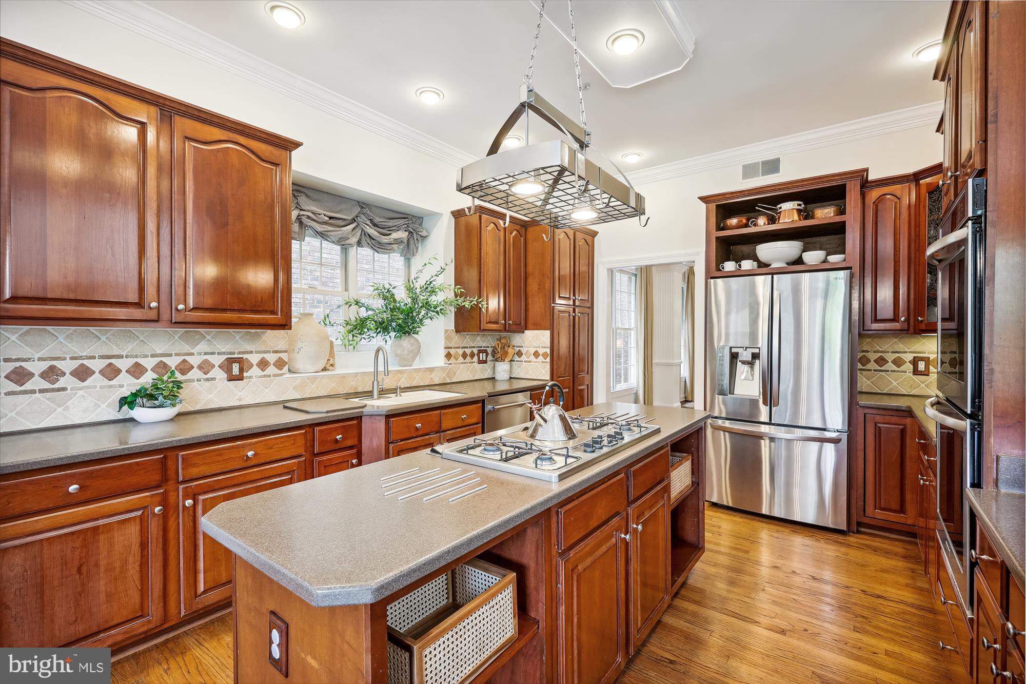 KENTLANDS - Residential