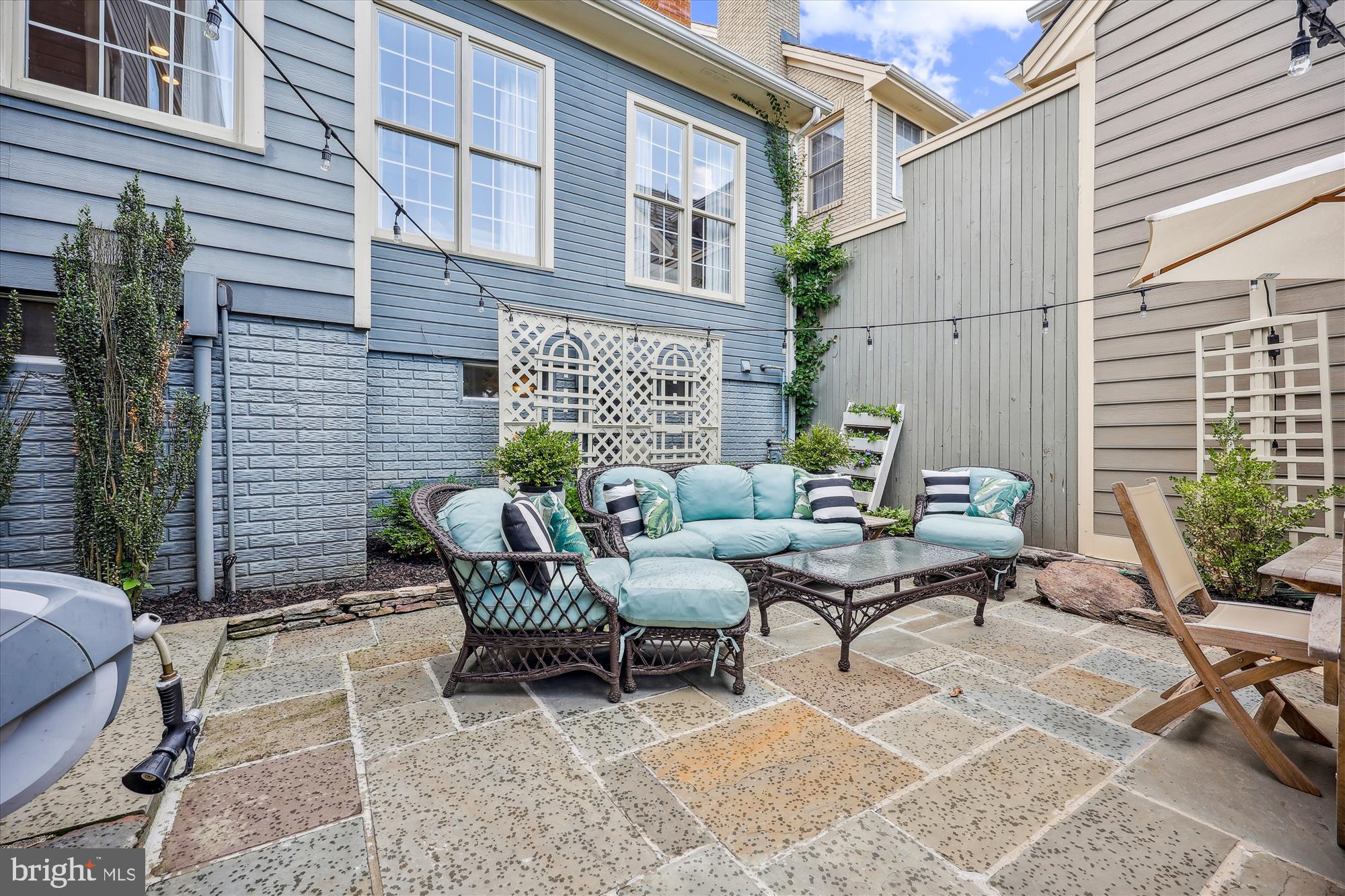 KENTLANDS - Residential