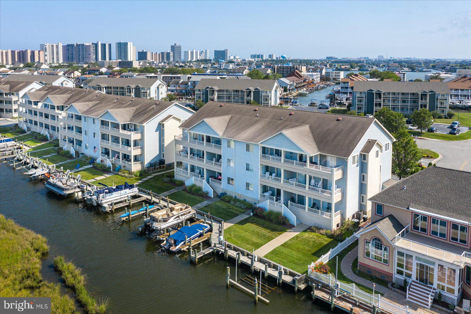 204 S HERON DRIVE 202 G