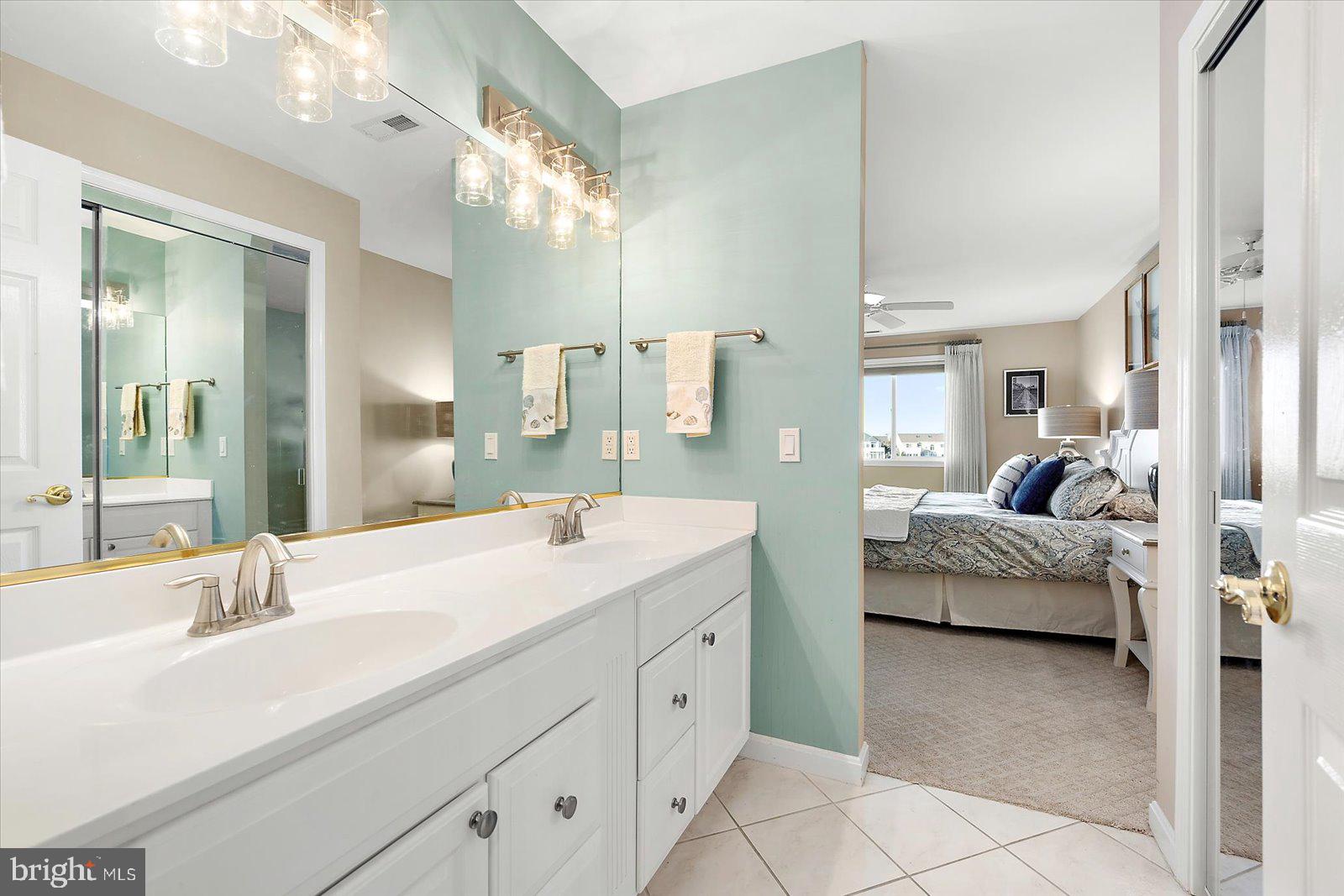 HERON HARBOUR - Residential