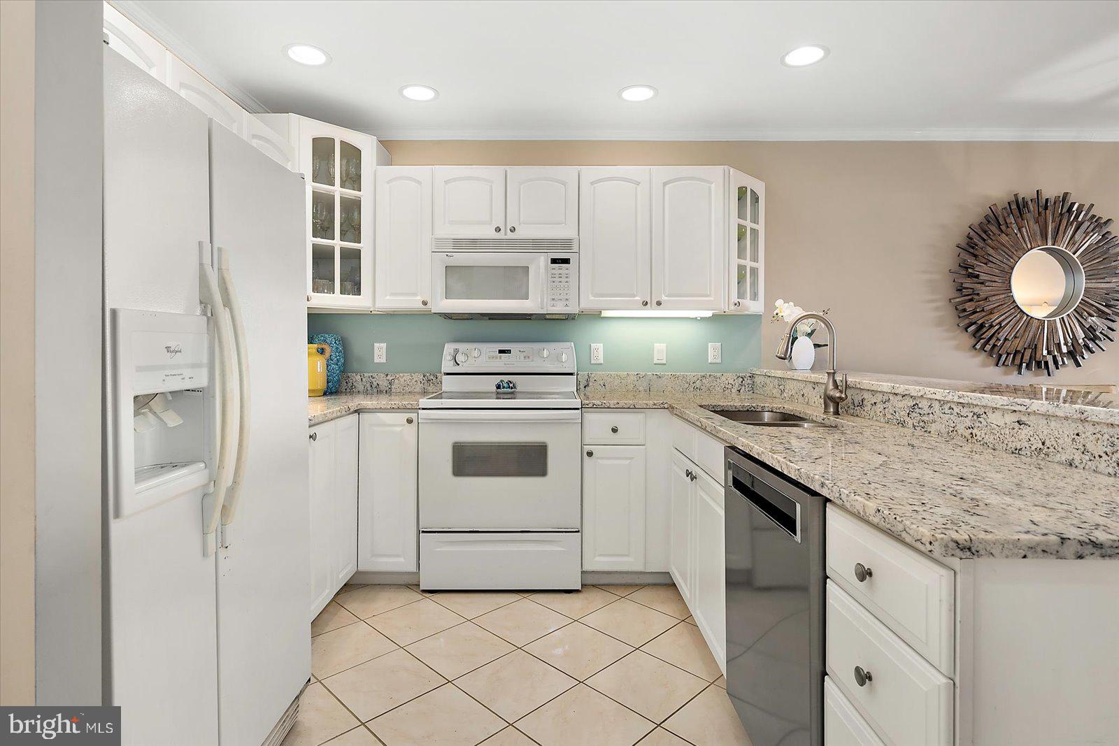 HERON HARBOUR - Residential