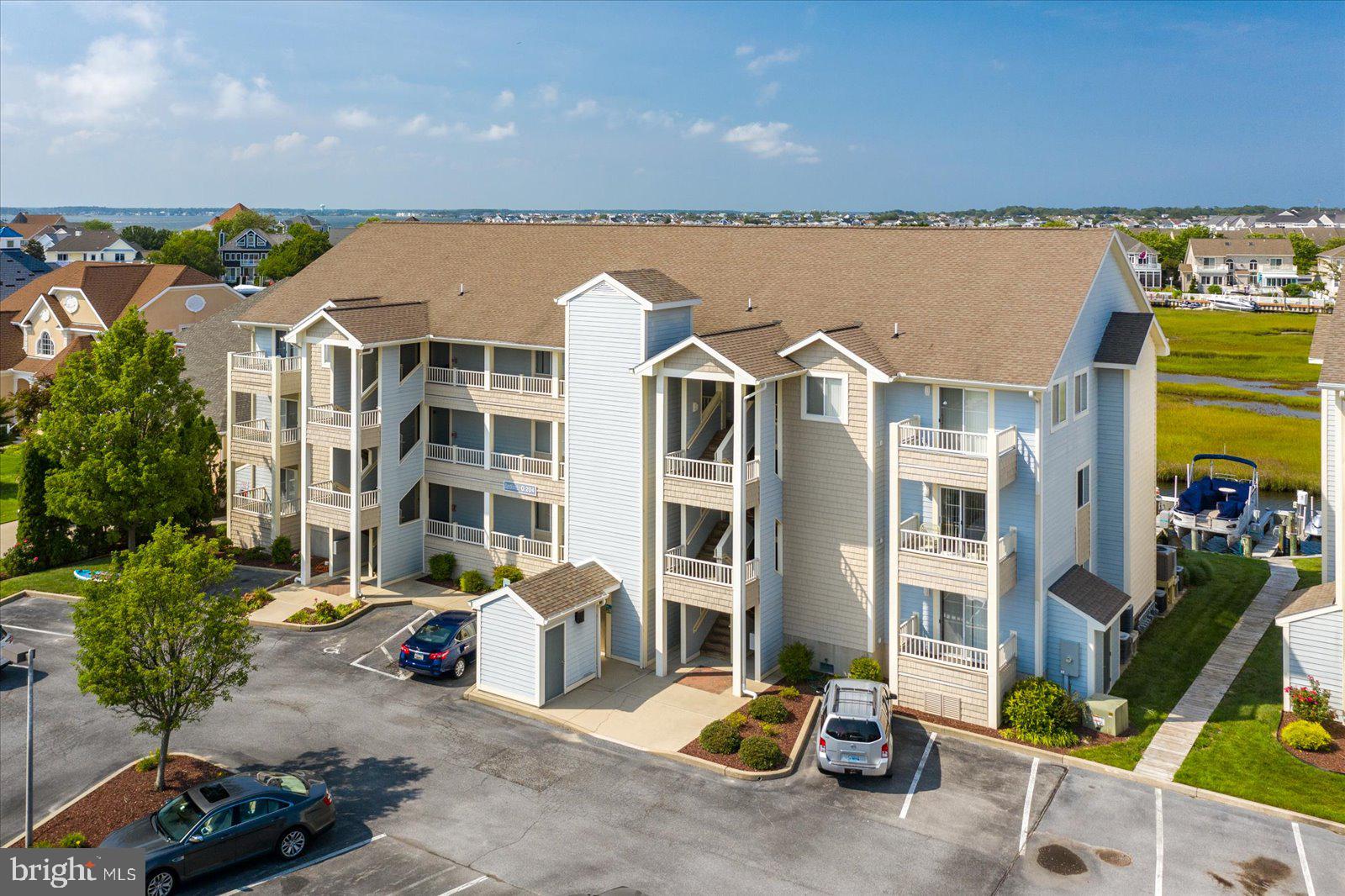 HERON HARBOUR - Residential