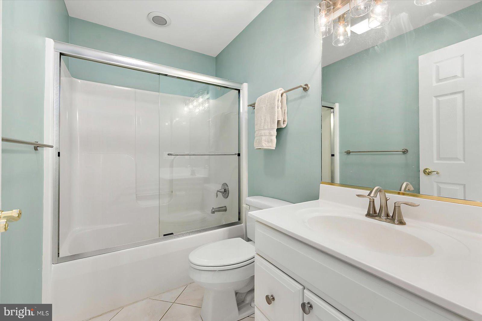 HERON HARBOUR - Residential