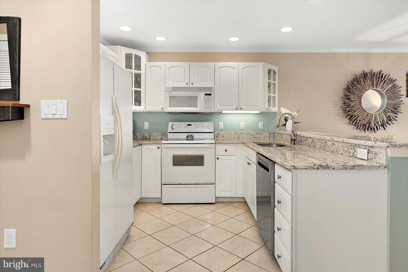 HERON HARBOUR - Residential