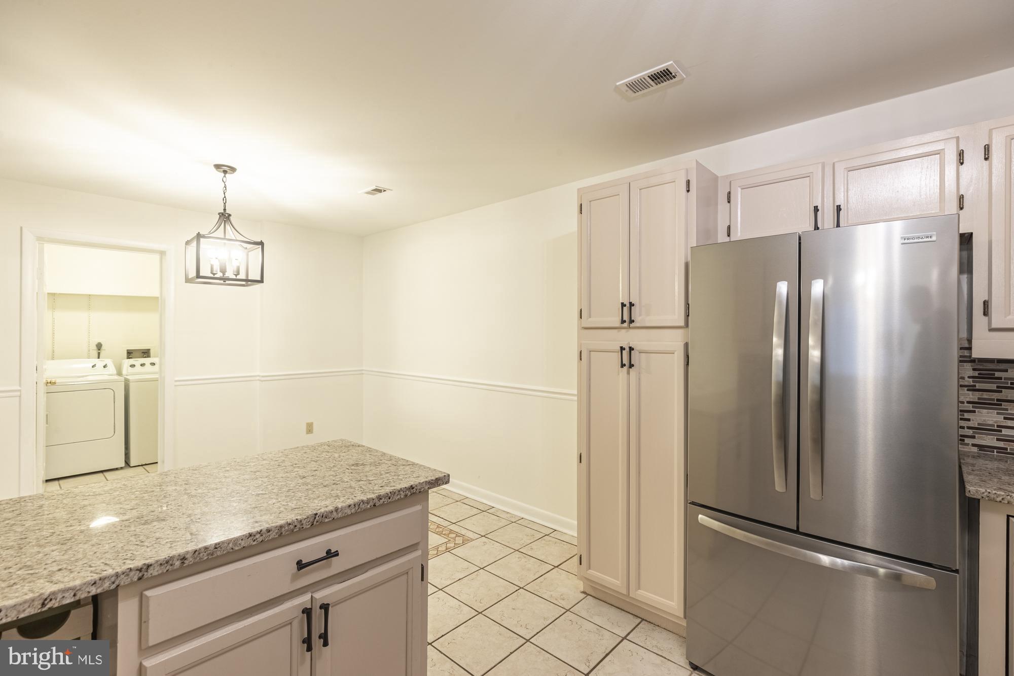 SOUTHAMPTON - Residential