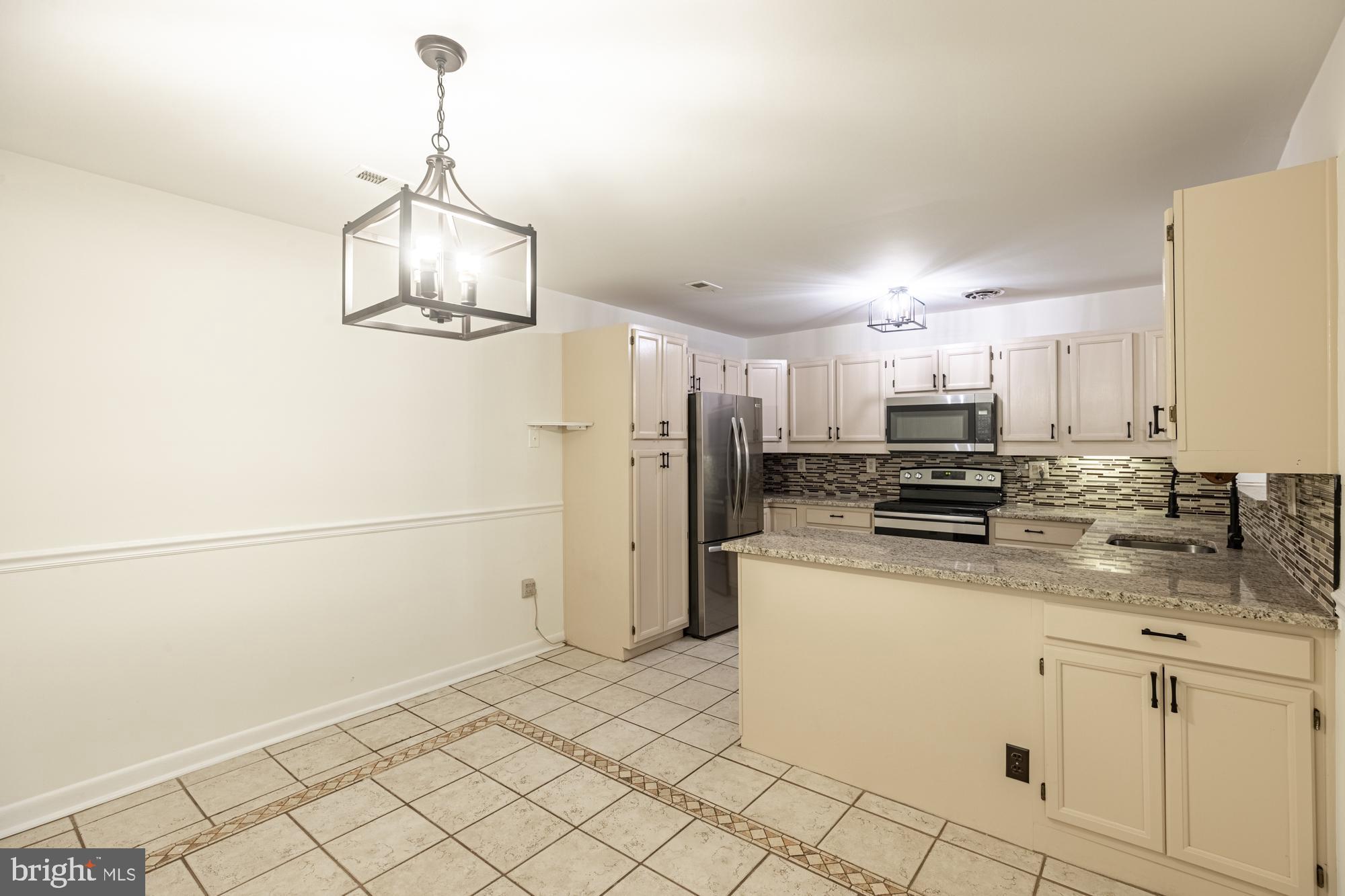 SOUTHAMPTON - Residential